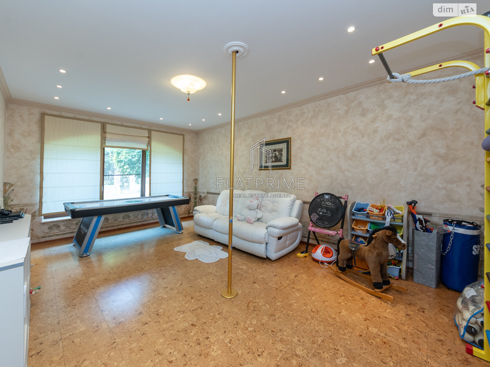 двоповерховий будинок з верандою, 265 кв. м, кирпич. Продаж у Воронькові фото 1