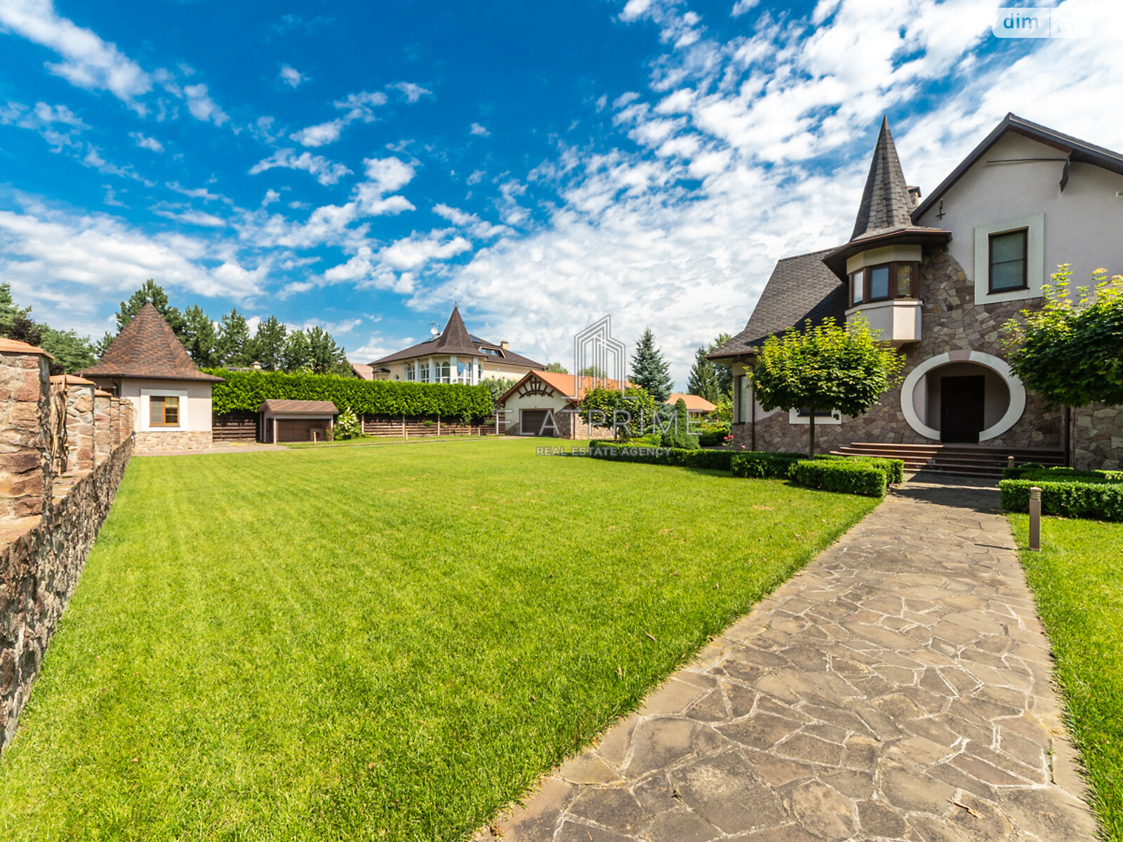 двоповерховий будинок з верандою, 265 кв. м, кирпич. Продаж у Воронькові фото 1