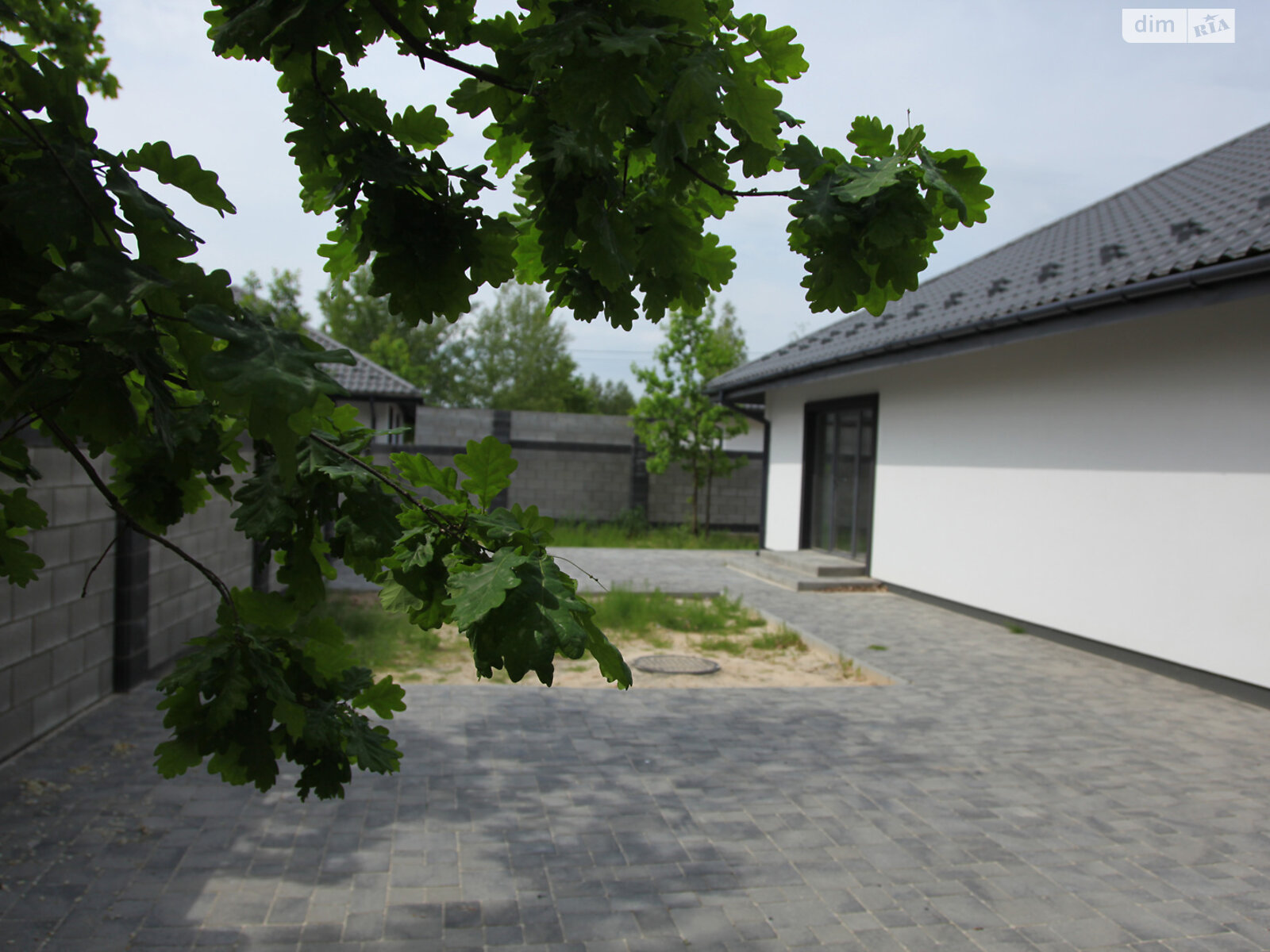 одноэтажный дом, 100 кв. м, кирпич. Продажа в Ворзеле фото 1 одноэтажный дом, 100 кв. м, кирпич. Продажа в Ворзеле фото 1