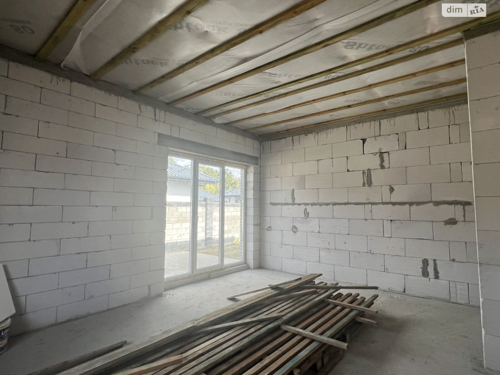 одноэтажный дом, 100 кв. м, кирпич. Продажа в Ворзеле фото 1 одноэтажный дом, 100 кв. м, кирпич. Продажа в Ворзеле фото 1