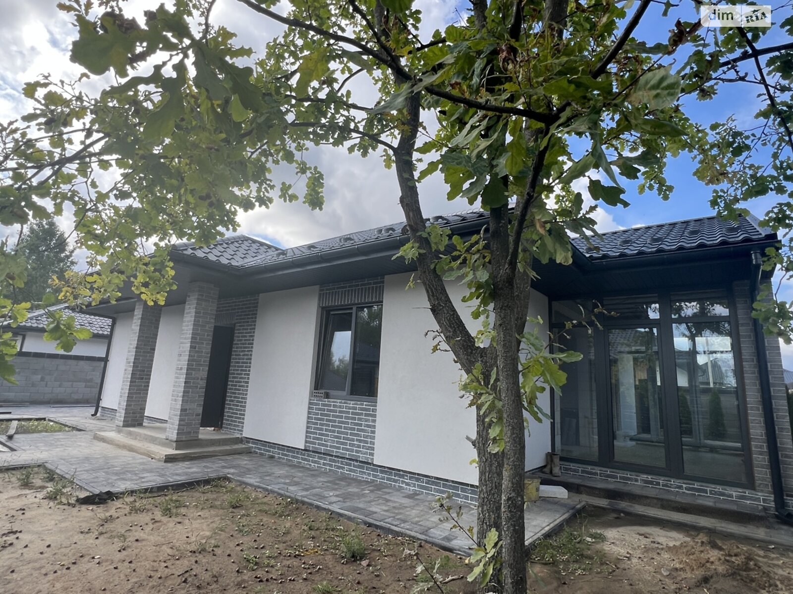 одноэтажный дом, 100 кв. м, кирпич. Продажа в Ворзеле фото 1 одноэтажный дом, 100 кв. м, кирпич. Продажа в Ворзеле фото 1