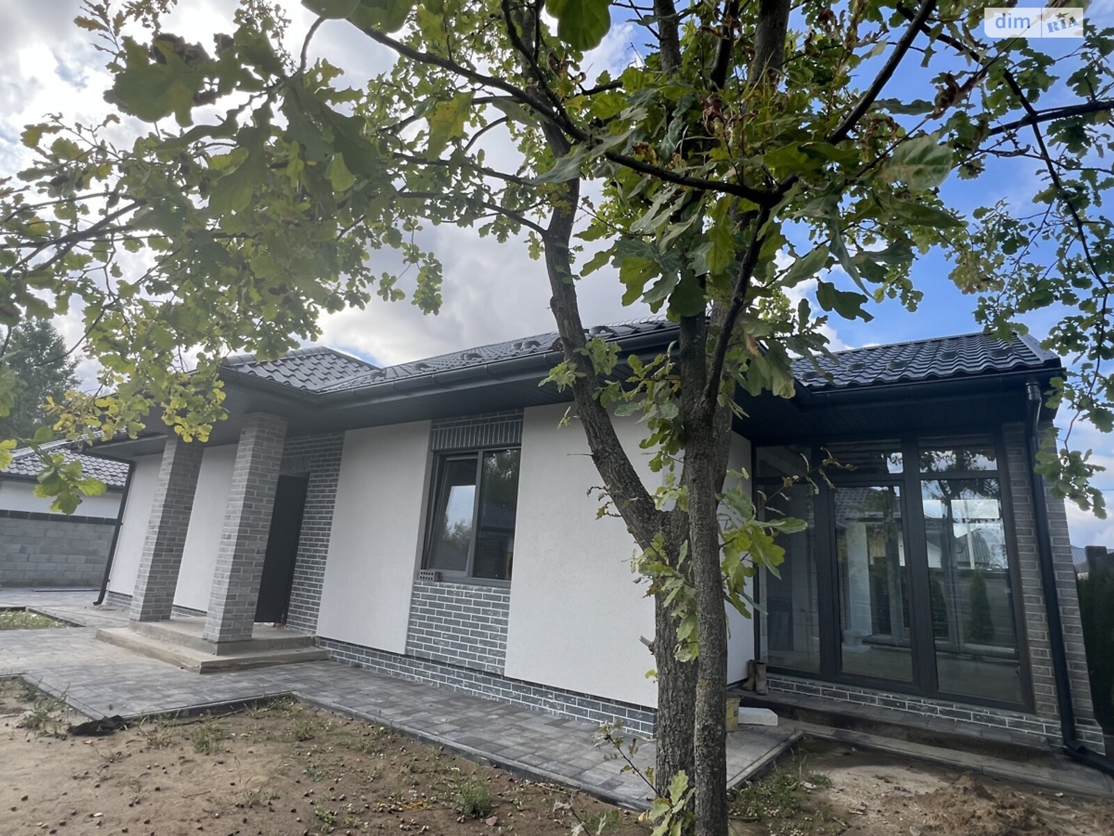 одноэтажный дом, 100 кв. м, кирпич. Продажа в Ворзеле фото 1 одноэтажный дом, 100 кв. м, кирпич. Продажа в Ворзеле фото 1