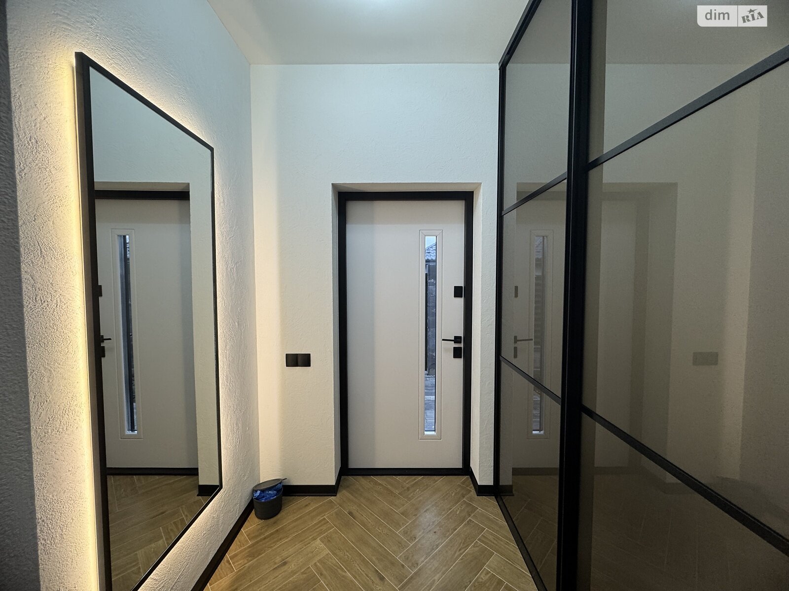 одноэтажный дом с верандой, 100 кв. м, кирпич. Продажа в Ворзеле фото 1