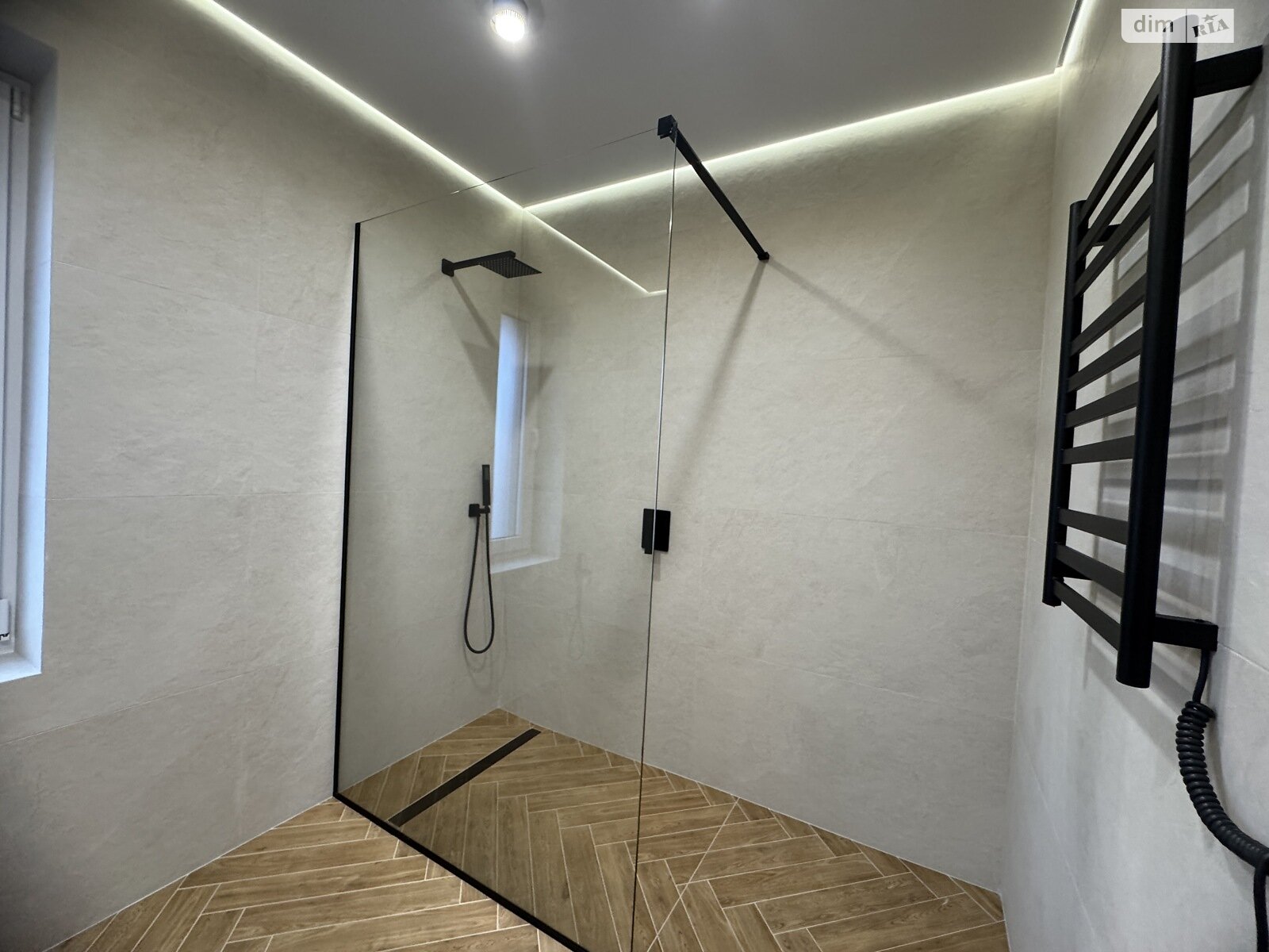 одноэтажный дом с верандой, 100 кв. м, кирпич. Продажа в Ворзеле фото 1