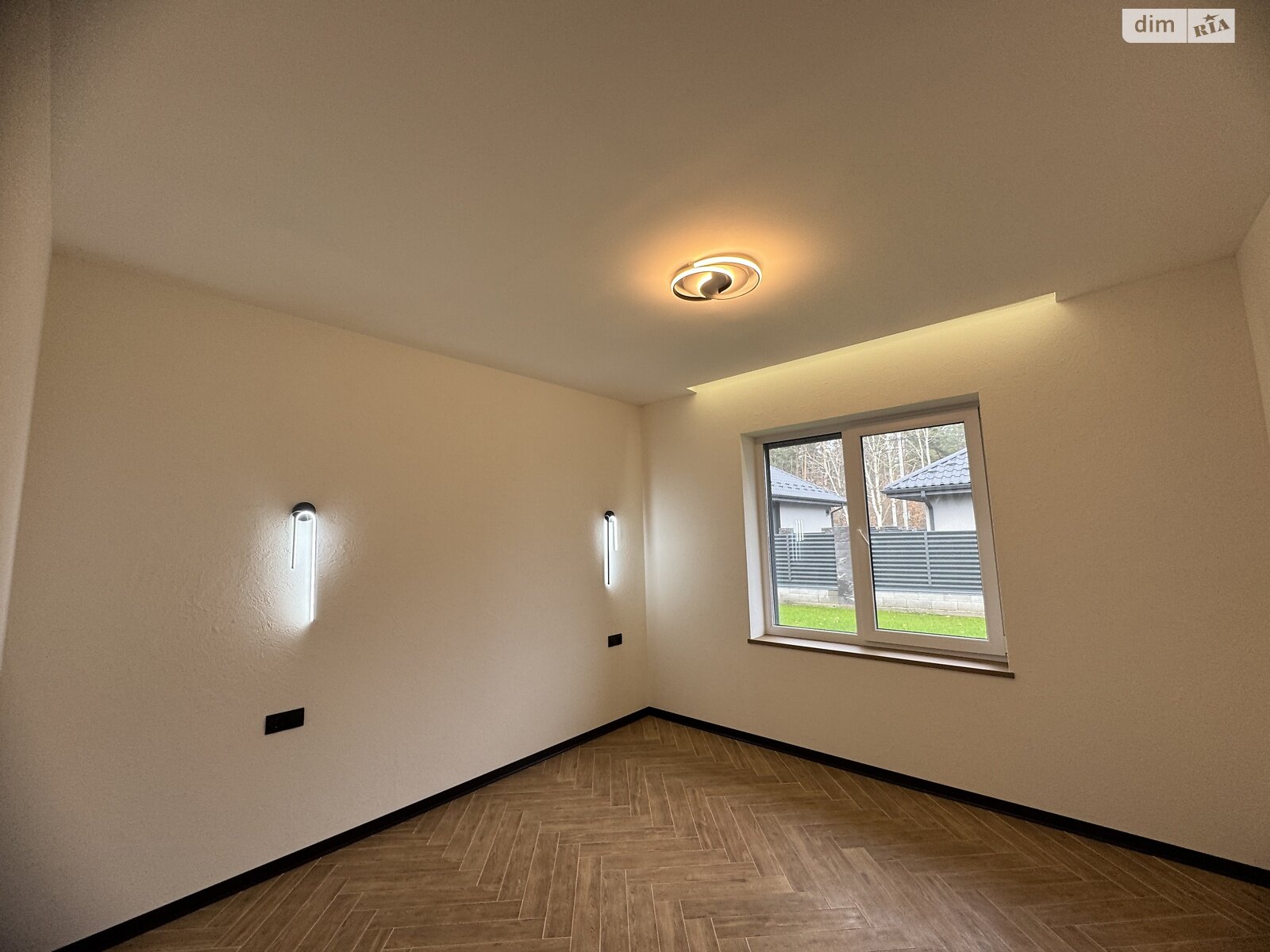 одноэтажный дом с верандой, 100 кв. м, кирпич. Продажа в Ворзеле фото 1