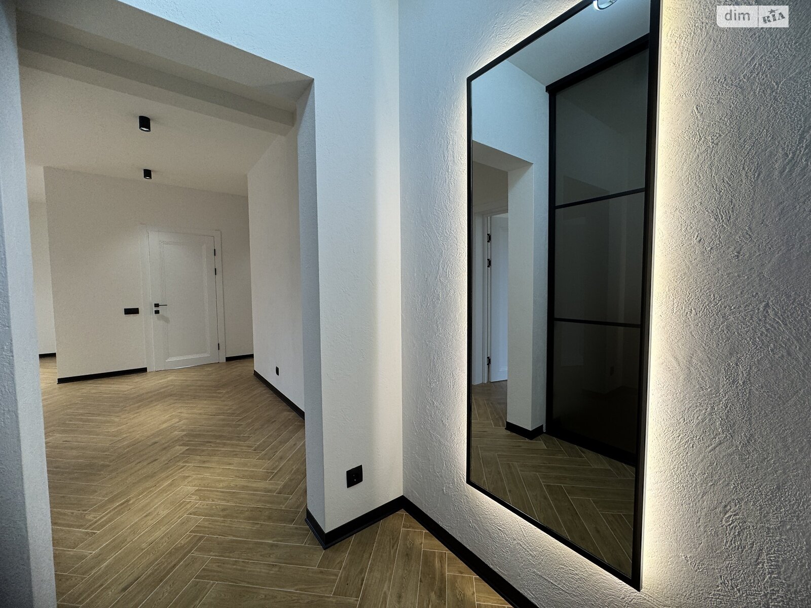 одноэтажный дом с верандой, 100 кв. м, кирпич. Продажа в Ворзеле фото 1