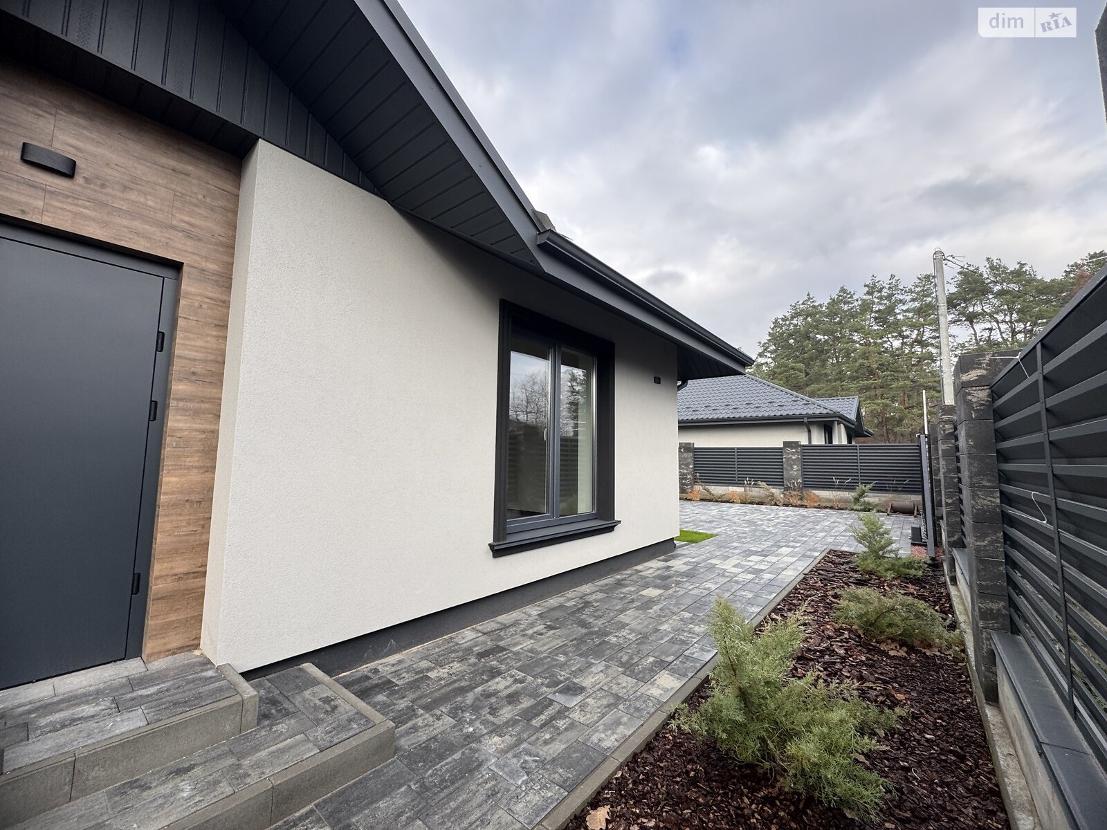 одноэтажный дом с верандой, 100 кв. м, кирпич. Продажа в Ворзеле фото 1