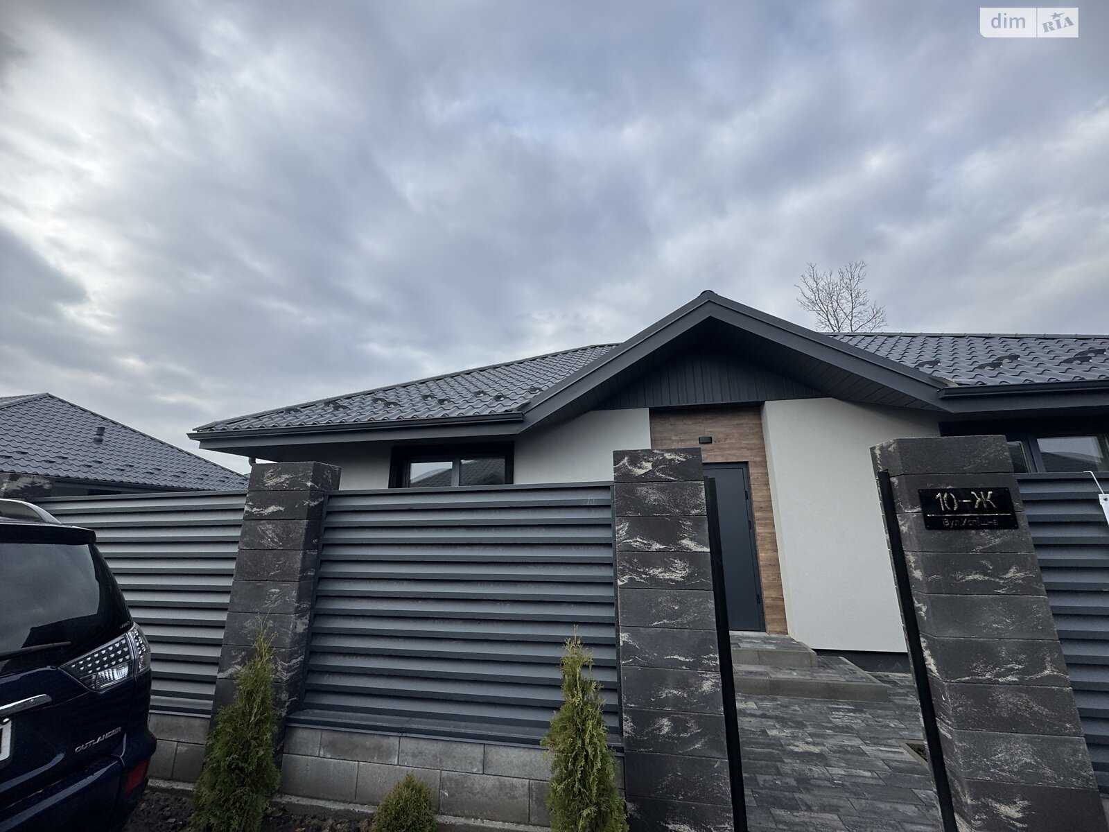 одноэтажный дом с верандой, 100 кв. м, кирпич. Продажа в Ворзеле фото 1