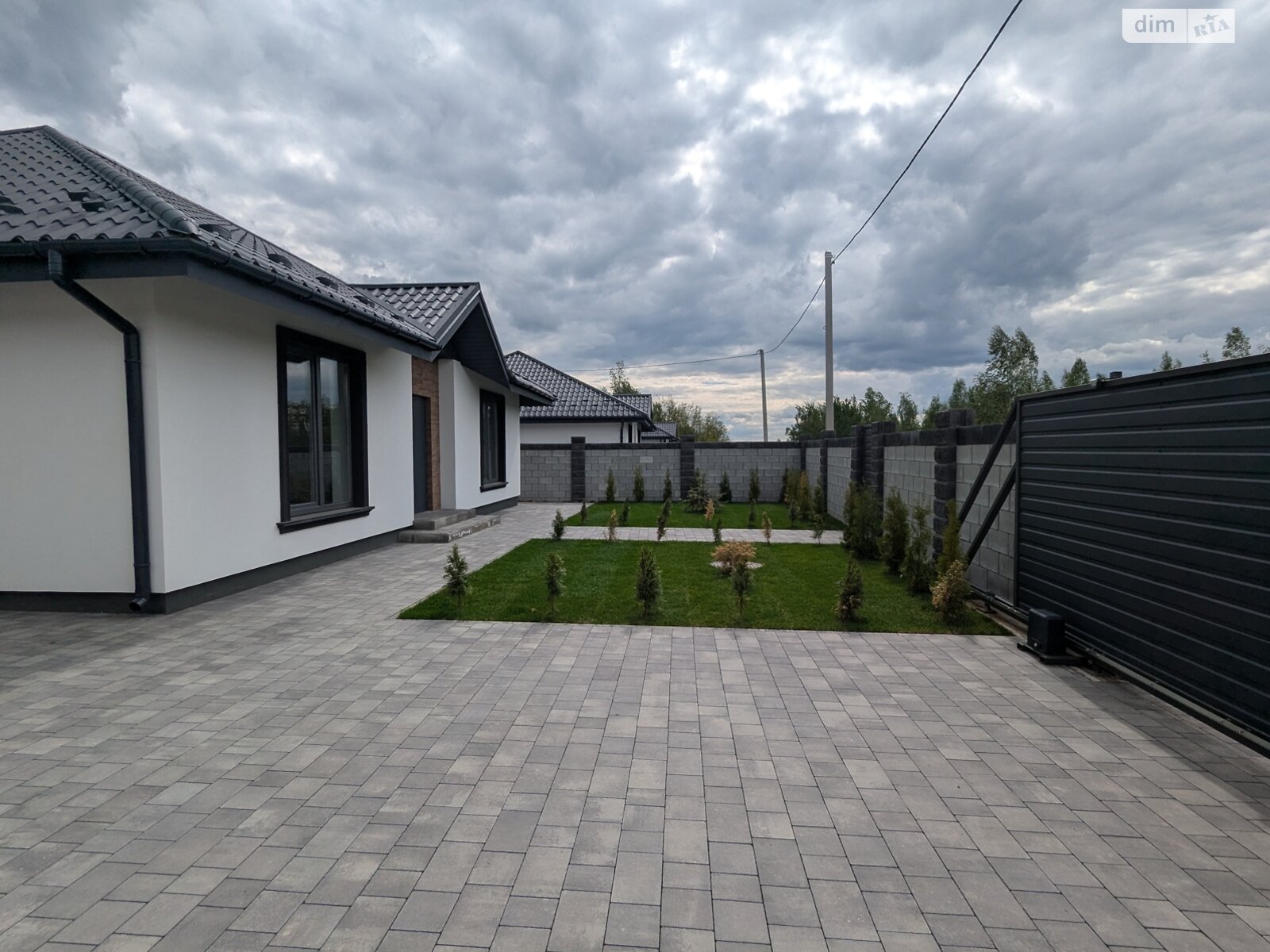 одноповерховий будинок з ремонтом, 98 кв. м, кирпич. Продаж у Ворзелі фото 1 одноповерховий будинок з ремонтом, 98 кв. м, кирпич. Продаж у Ворзелі фото 1
