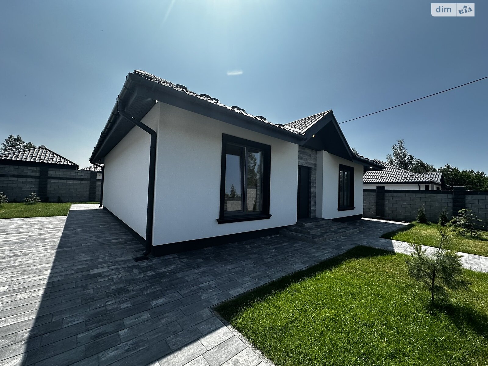 одноэтажный дом с отоплением, 100 кв. м, газобетон. Продажа в Ворзеле фото 1 одноэтажный дом с отоплением, 100 кв. м, газобетон. Продажа в Ворзеле фото 1