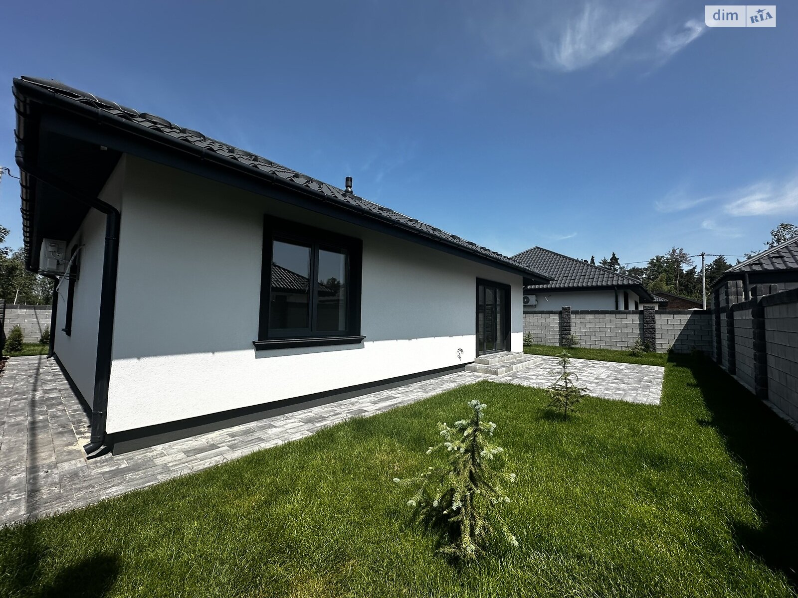 одноэтажный дом с отоплением, 100 кв. м, газобетон. Продажа в Ворзеле фото 1 одноэтажный дом с отоплением, 100 кв. м, газобетон. Продажа в Ворзеле фото 1