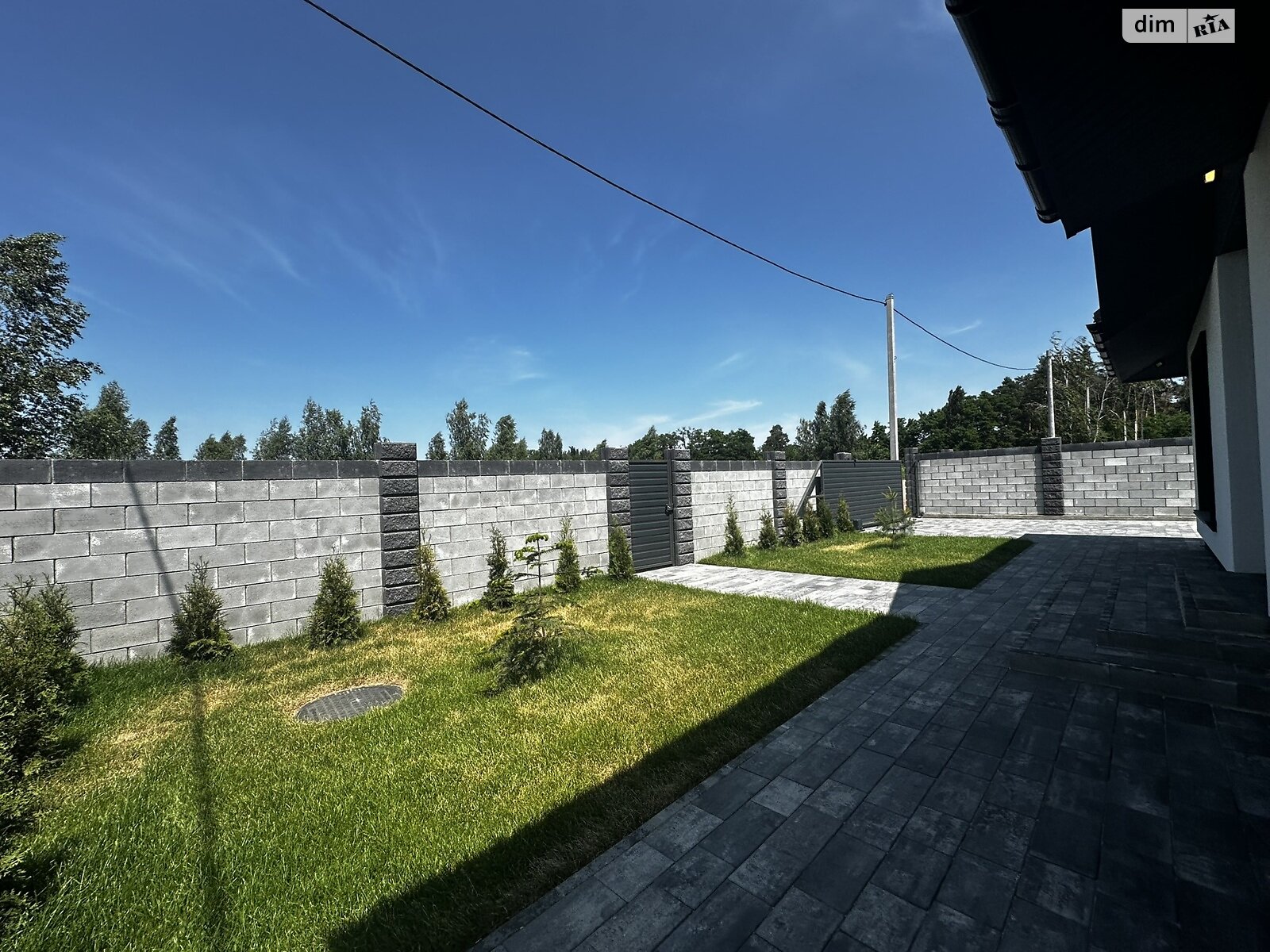 одноэтажный дом с отоплением, 100 кв. м, газобетон. Продажа в Ворзеле фото 1 одноэтажный дом с отоплением, 100 кв. м, газобетон. Продажа в Ворзеле фото 1