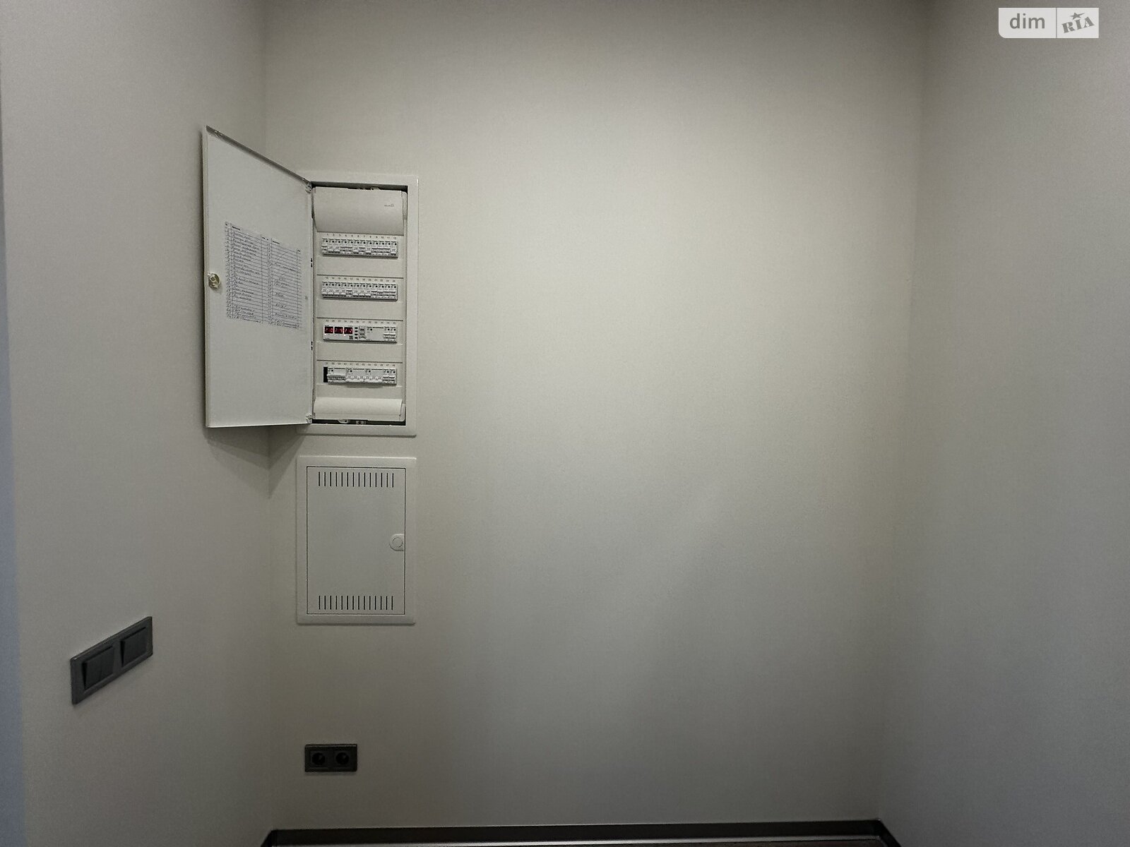 одноэтажный дом с отоплением, 100 кв. м, газобетон. Продажа в Ворзеле фото 1 одноэтажный дом с отоплением, 100 кв. м, газобетон. Продажа в Ворзеле фото 1