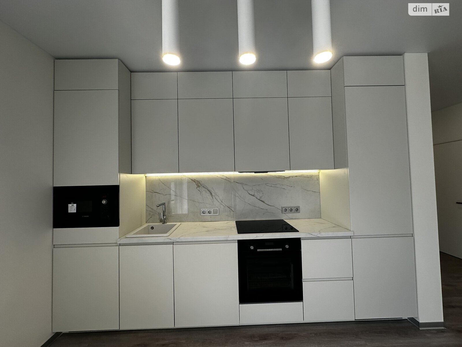 одноэтажный дом с отоплением, 100 кв. м, газобетон. Продажа в Ворзеле фото 1 одноэтажный дом с отоплением, 100 кв. м, газобетон. Продажа в Ворзеле фото 1