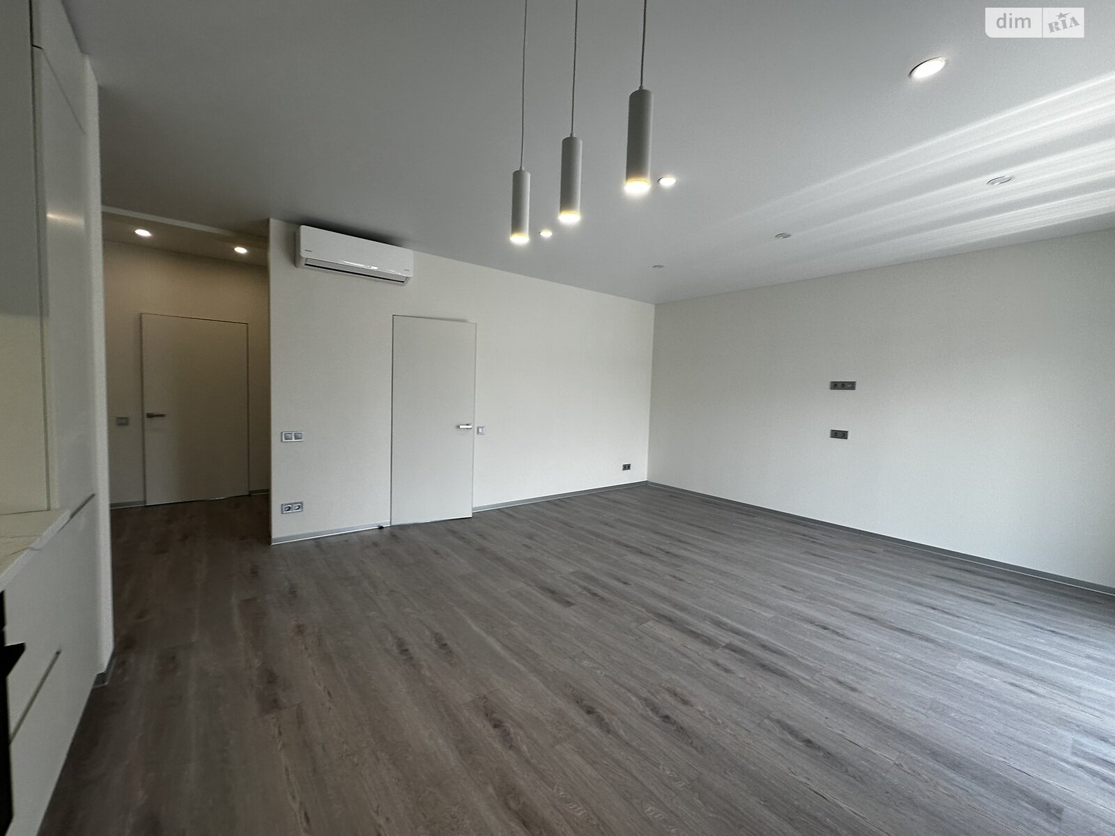 одноэтажный дом с отоплением, 100 кв. м, газобетон. Продажа в Ворзеле фото 1 одноэтажный дом с отоплением, 100 кв. м, газобетон. Продажа в Ворзеле фото 1