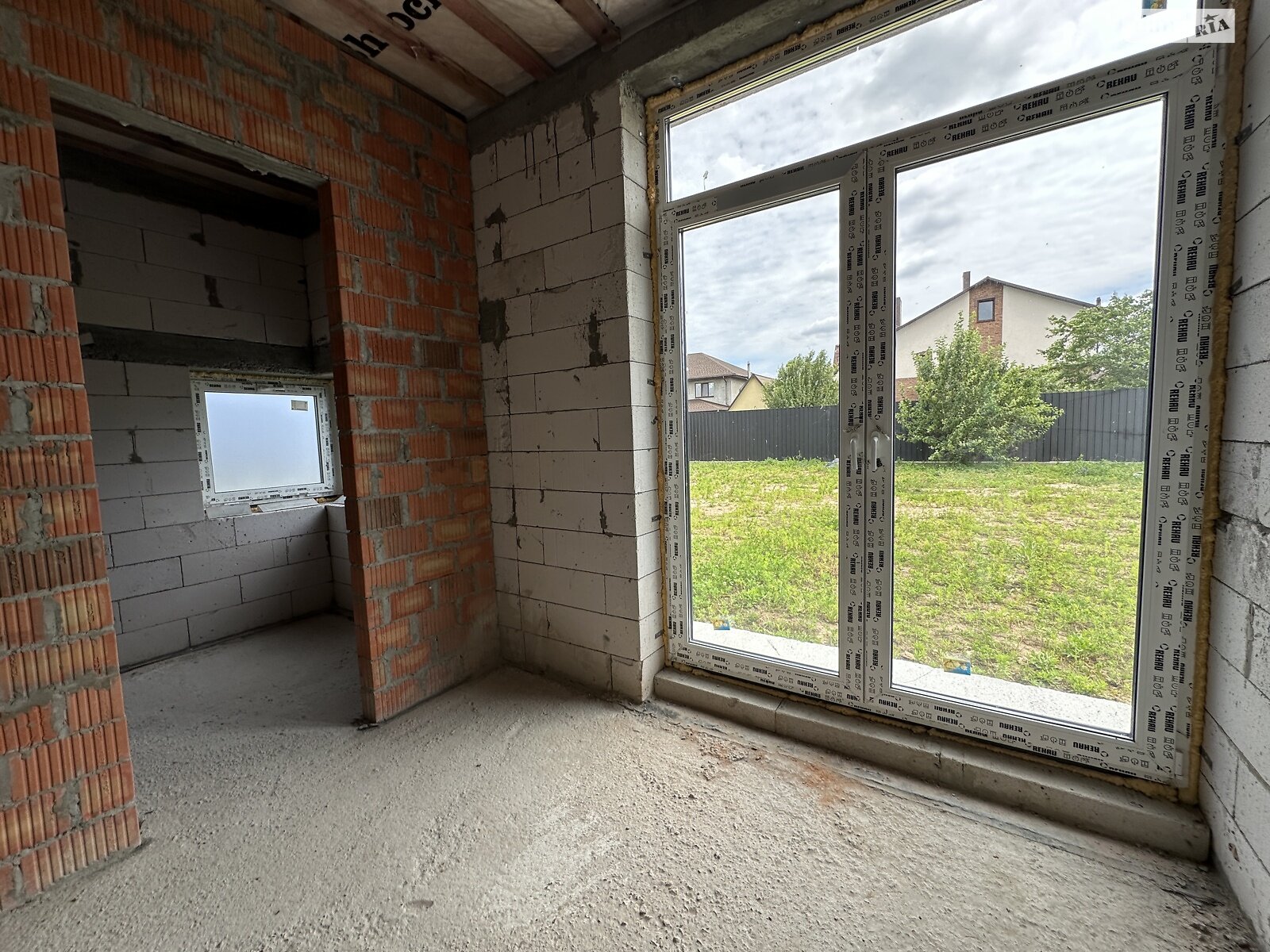 одноповерховий будинок, 210 кв. м, цегла. Продаж у Ворзелі фото 1 одноповерховий будинок, 210 кв. м, цегла. Продаж у Ворзелі фото 1