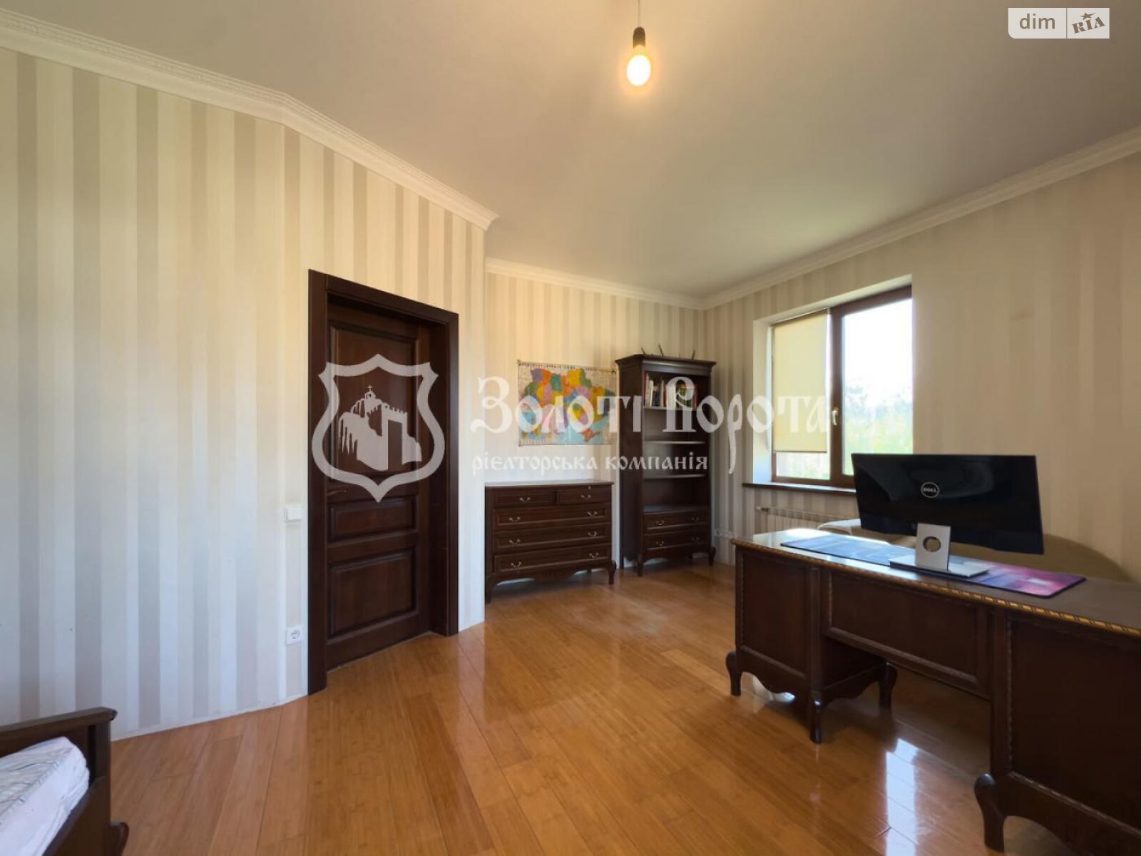 двухэтажный дом, 356 кв. м, кирпич. Продажа в Ворзеле фото 1 двухэтажный дом, 356 кв. м, кирпич. Продажа в Ворзеле фото 1