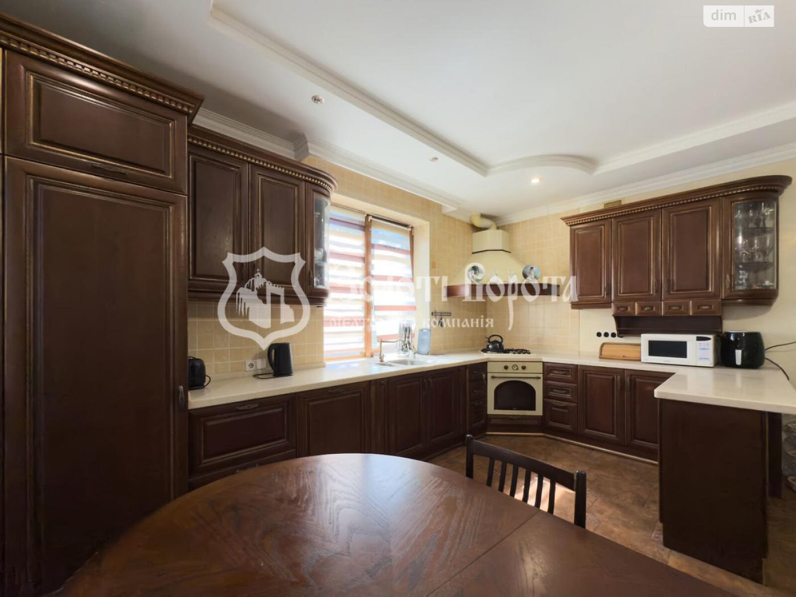 двухэтажный дом, 356 кв. м, кирпич. Продажа в Ворзеле фото 1 двухэтажный дом, 356 кв. м, кирпич. Продажа в Ворзеле фото 1