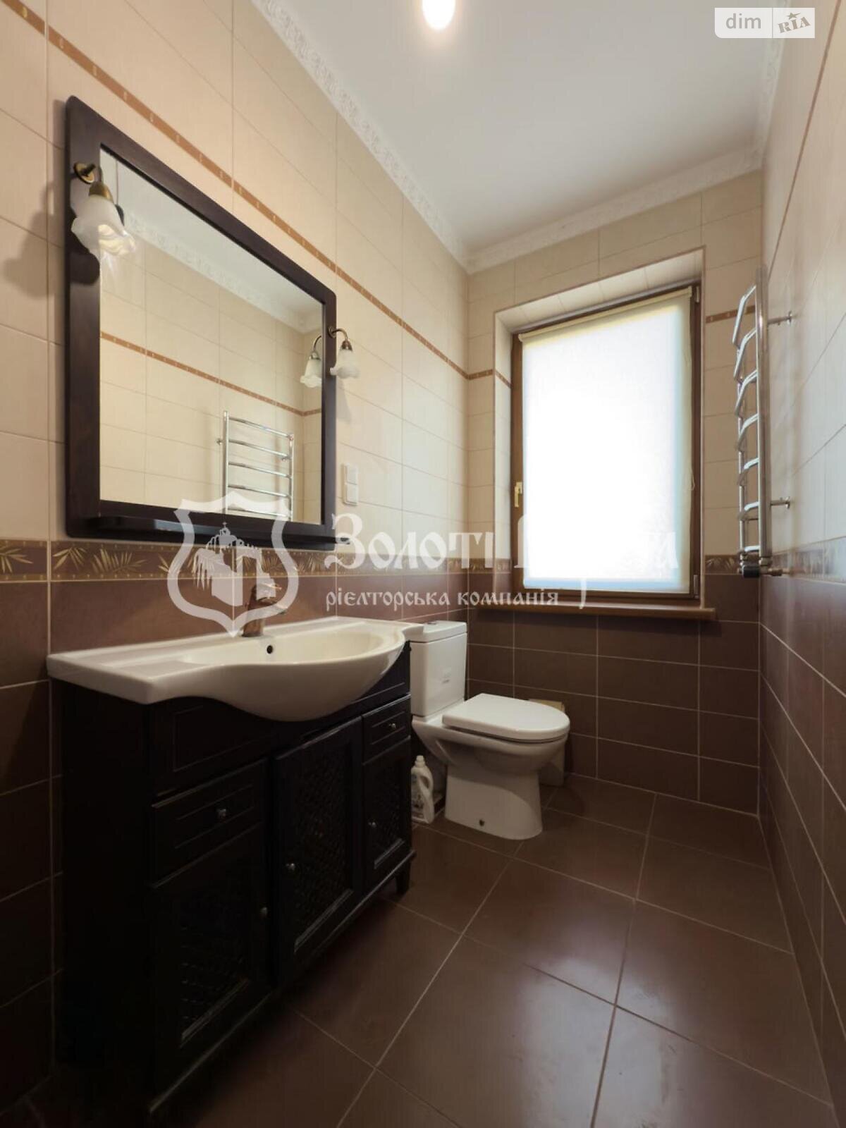 двухэтажный дом, 356 кв. м, кирпич. Продажа в Ворзеле фото 1 двухэтажный дом, 356 кв. м, кирпич. Продажа в Ворзеле фото 1