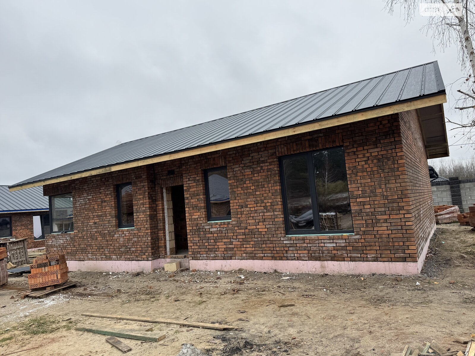 одноэтажный дом, 100 кв. м, кирпич. Продажа в Ворзеле фото 1