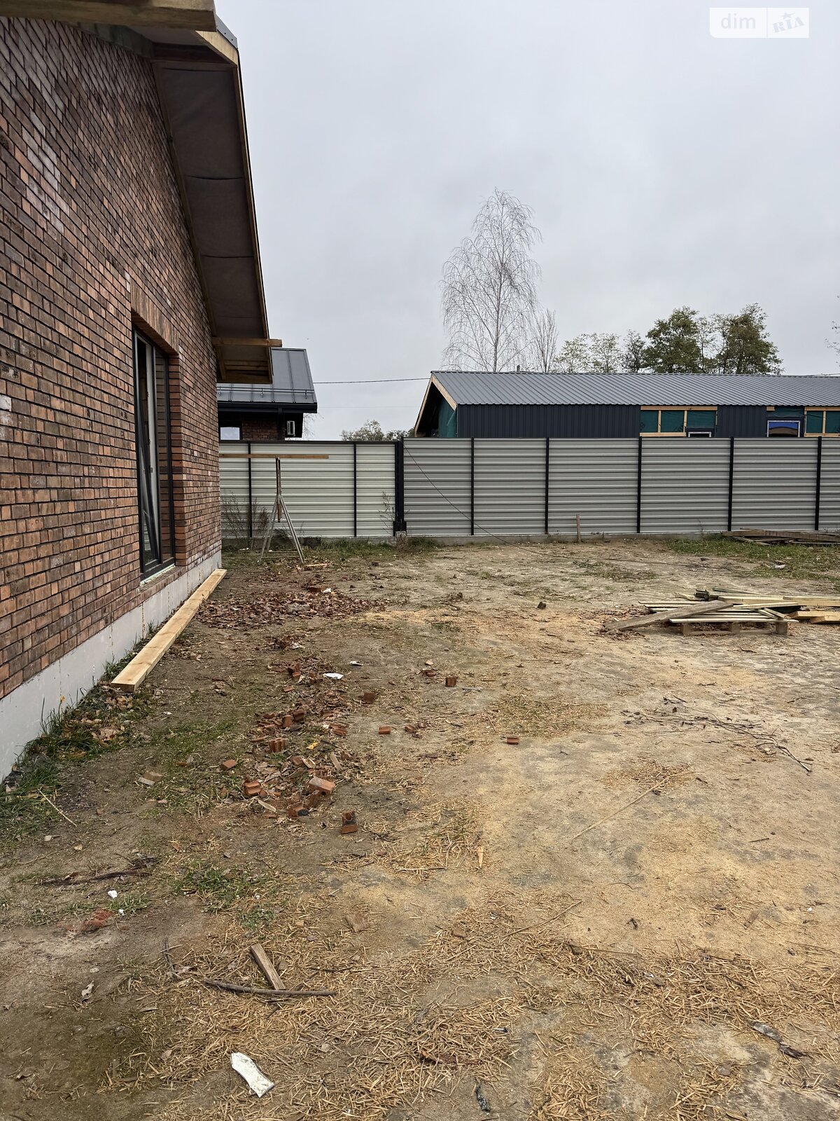 одноэтажный дом, 100 кв. м, кирпич. Продажа в Ворзеле фото 1 одноэтажный дом, 100 кв. м, кирпич. Продажа в Ворзеле фото 1