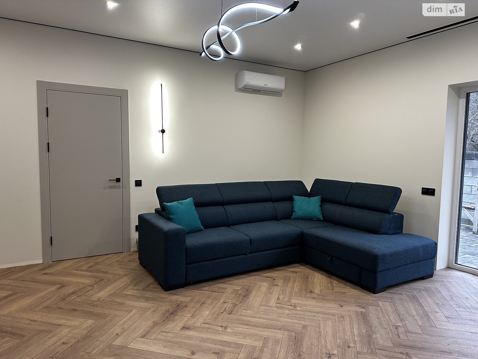 одноэтажный дом, 98 кв. м, пеноблок. Продажа в Ворзеле фото 1