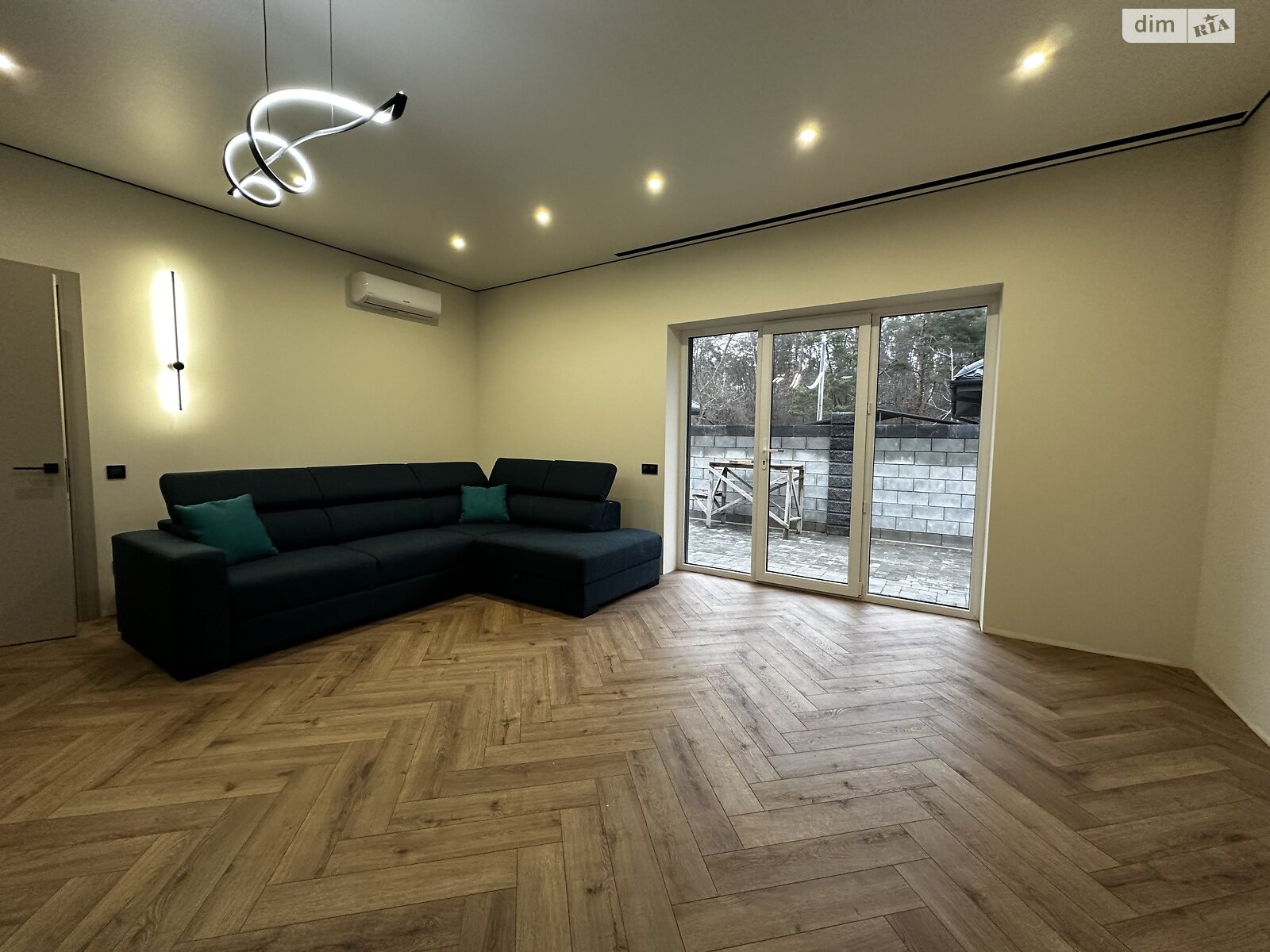 одноэтажный дом, 98 кв. м, пеноблок. Продажа в Ворзеле фото 1