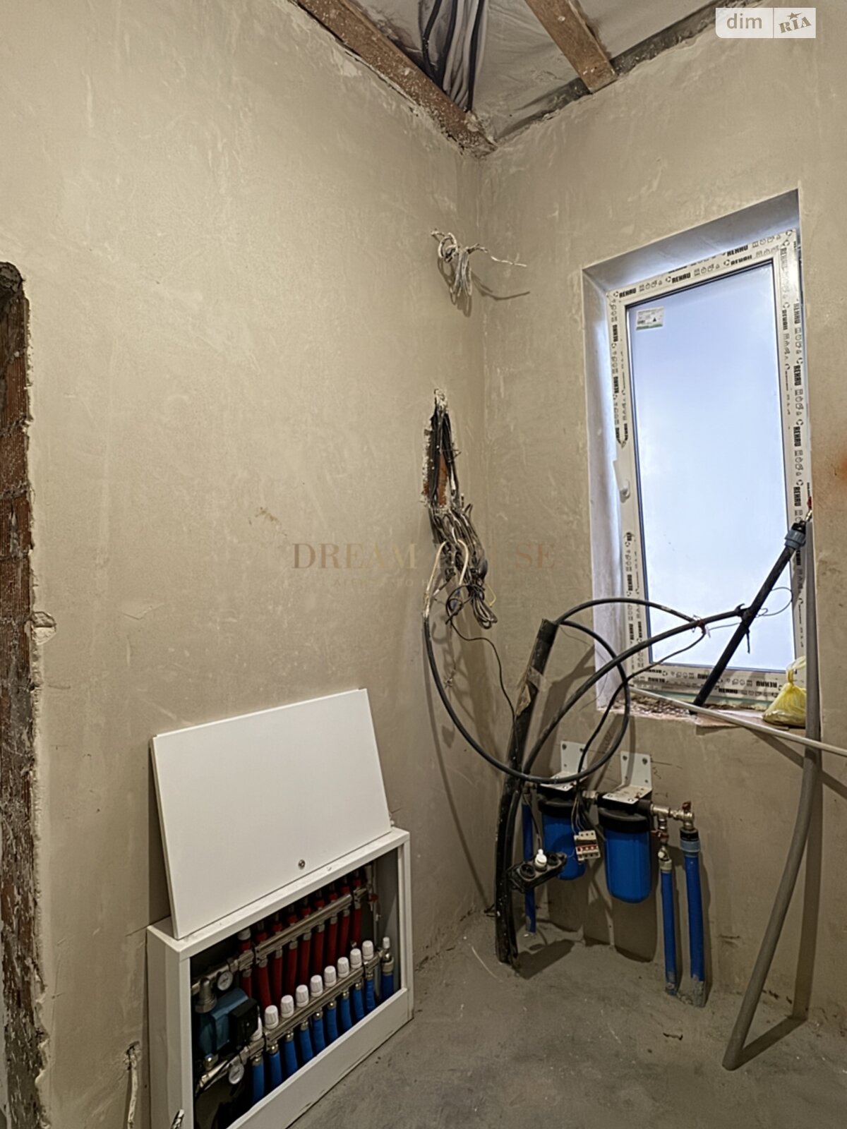 одноэтажный дом с отоплением, 125 кв. м, кирпич. Продажа в Ворзеле фото 1 одноэтажный дом с отоплением, 125 кв. м, кирпич. Продажа в Ворзеле фото 1