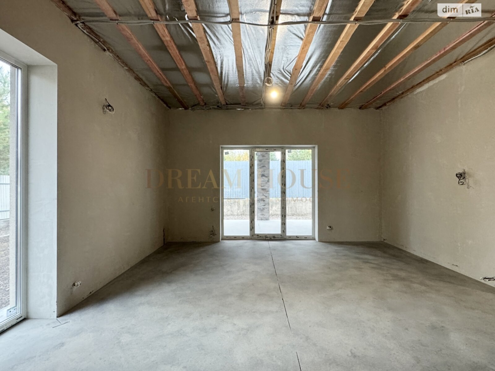 одноэтажный дом с отоплением, 125 кв. м, кирпич. Продажа в Ворзеле фото 1 одноэтажный дом с отоплением, 125 кв. м, кирпич. Продажа в Ворзеле фото 1