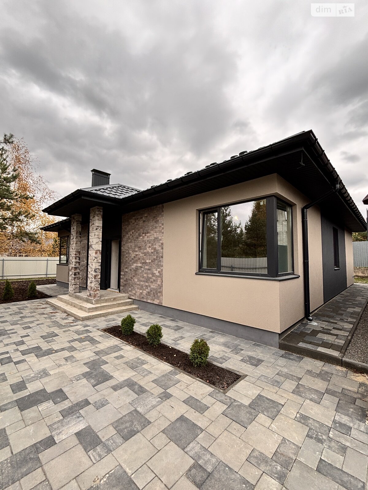 одноэтажный дом с верандой, 125 кв. м, керамический блок. Продажа в Ворзеле фото 1 одноэтажный дом с верандой, 125 кв. м, керамический блок. Продажа в Ворзеле фото 1