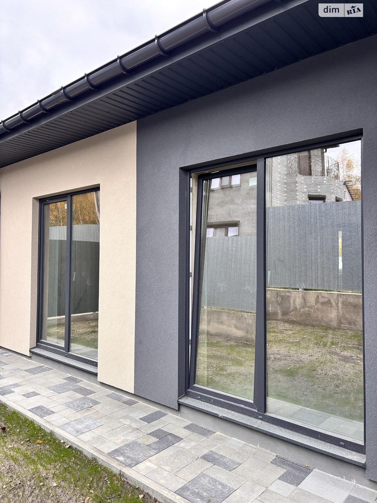 одноэтажный дом с верандой, 125 кв. м, керамический блок. Продажа в Ворзеле фото 1 одноэтажный дом с верандой, 125 кв. м, керамический блок. Продажа в Ворзеле фото 1