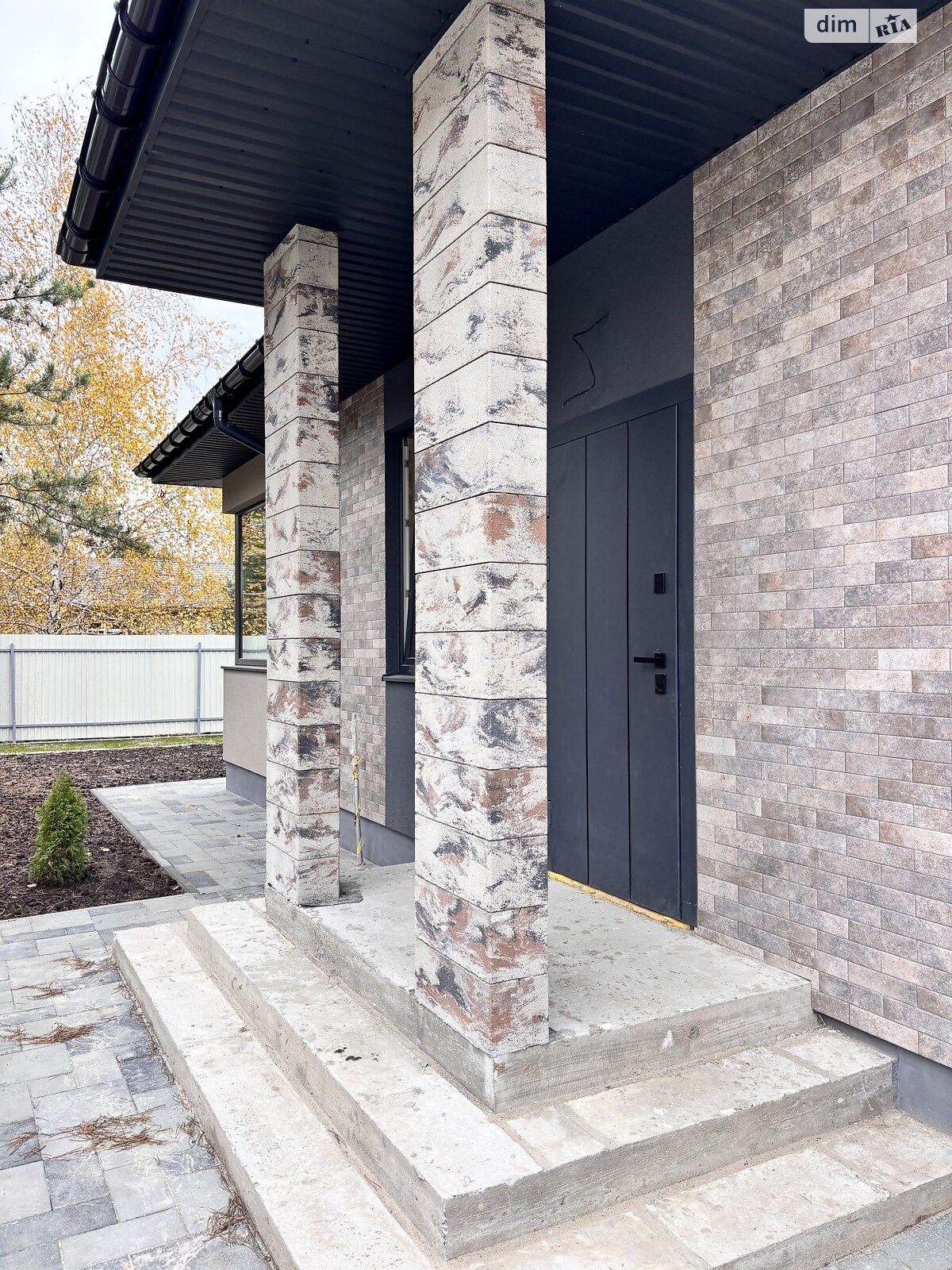 одноэтажный дом с верандой, 125 кв. м, керамический блок. Продажа в Ворзеле фото 1 одноэтажный дом с верандой, 125 кв. м, керамический блок. Продажа в Ворзеле фото 1