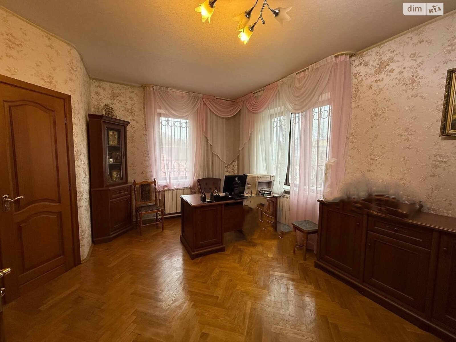 трехэтажный дом с гаражом, 300.4 кв. м, кирпич. Продажа в Ворзеле фото 1 трехэтажный дом с гаражом, 300.4 кв. м, кирпич. Продажа в Ворзеле фото 1