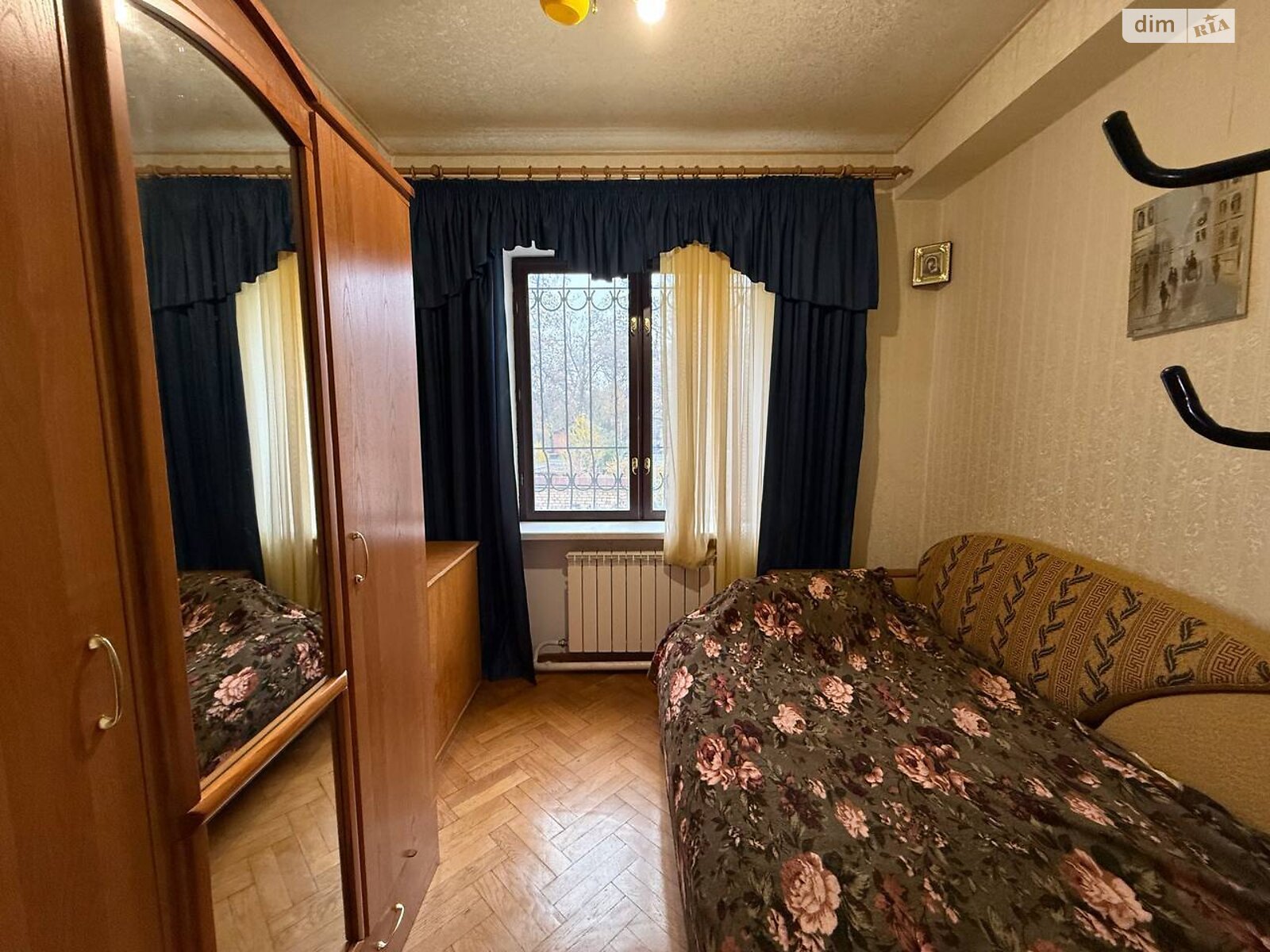 трехэтажный дом с гаражом, 300.4 кв. м, кирпич. Продажа в Ворзеле фото 1 трехэтажный дом с гаражом, 300.4 кв. м, кирпич. Продажа в Ворзеле фото 1