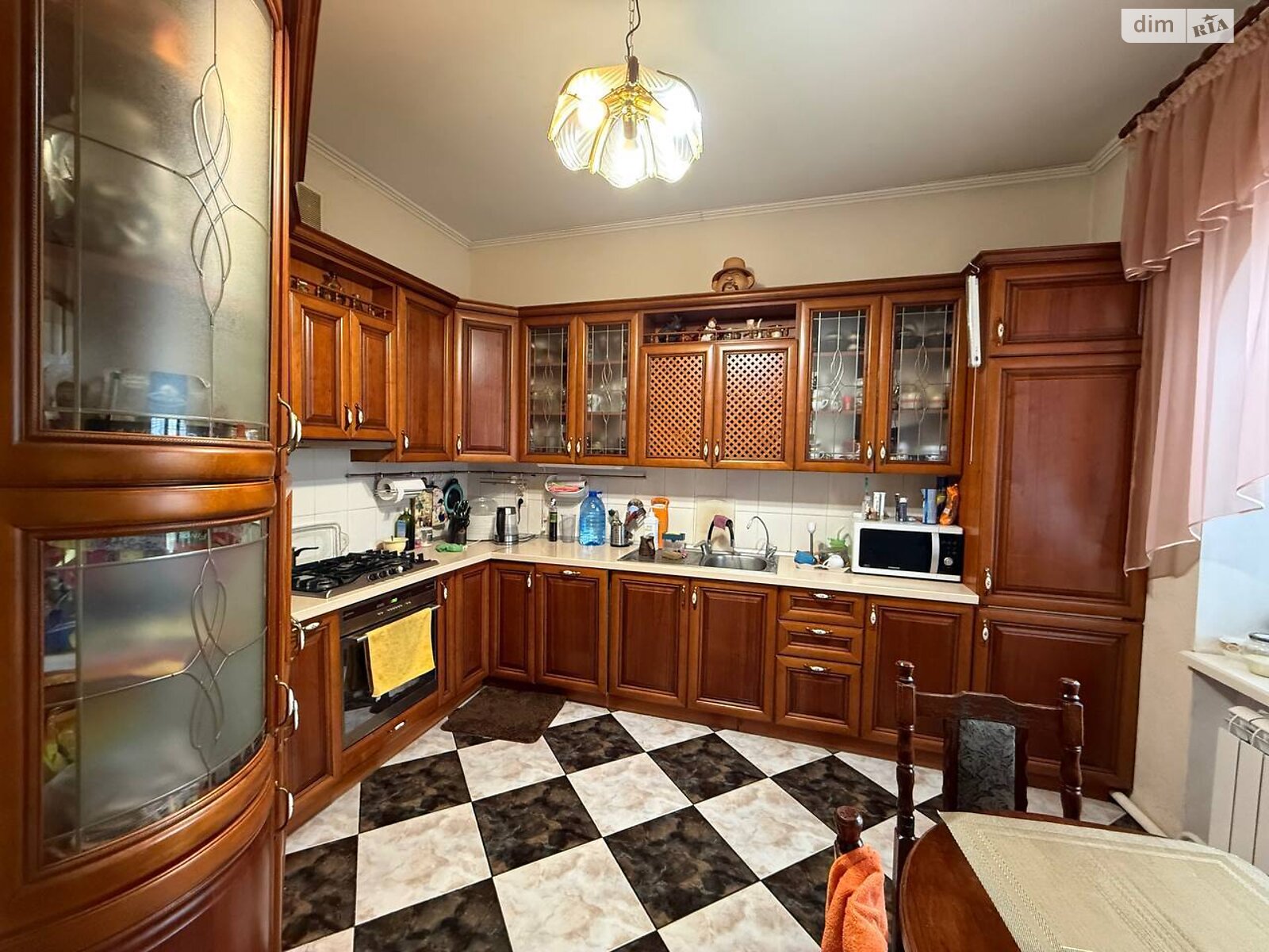 трехэтажный дом с гаражом, 300.4 кв. м, кирпич. Продажа в Ворзеле фото 1 трехэтажный дом с гаражом, 300.4 кв. м, кирпич. Продажа в Ворзеле фото 1