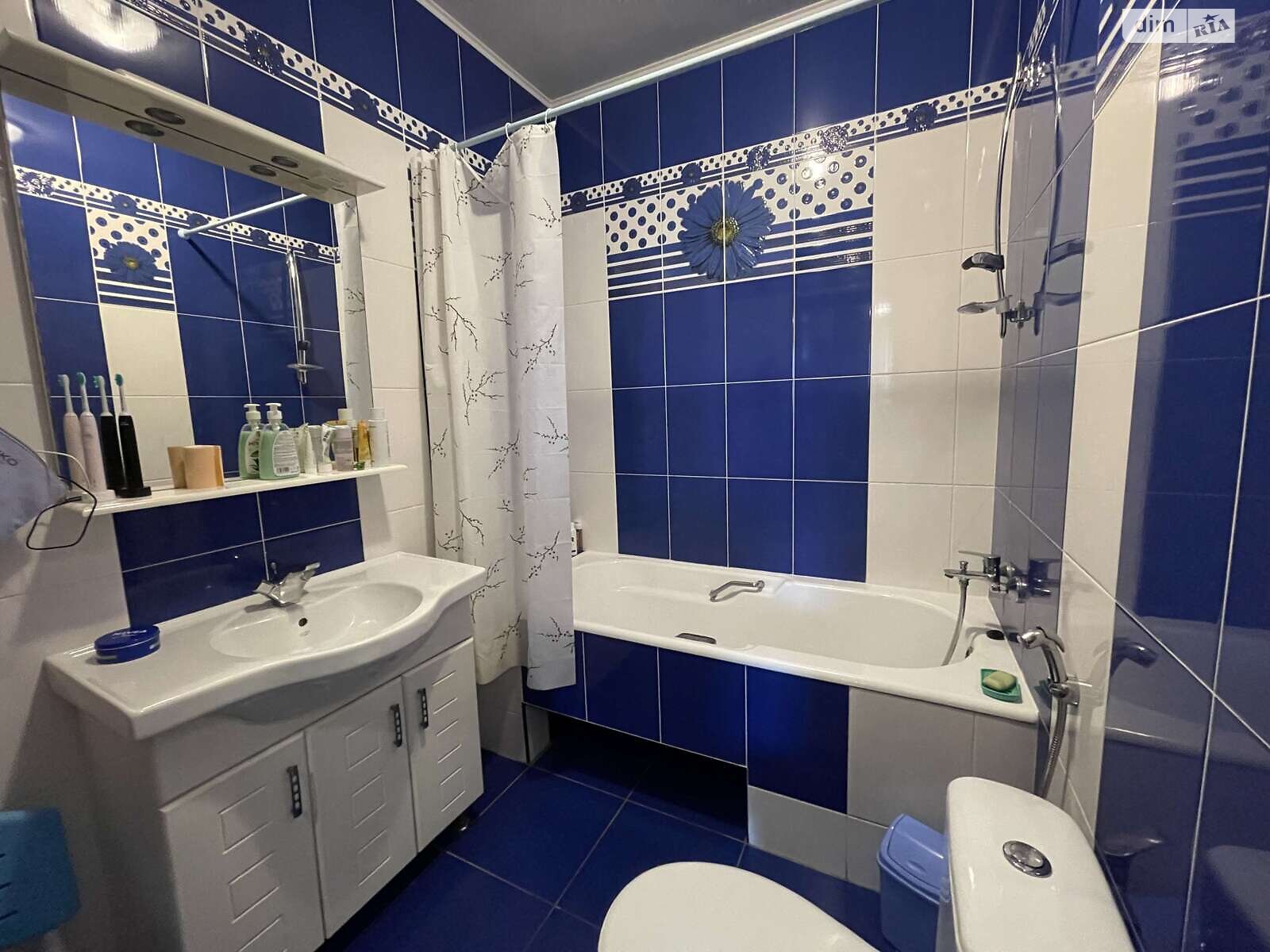двухэтажный дом с балконом, 148.7 кв. м, кирпич. Продажа в Ворзеле фото 1 двухэтажный дом с балконом, 148.7 кв. м, кирпич. Продажа в Ворзеле фото 1