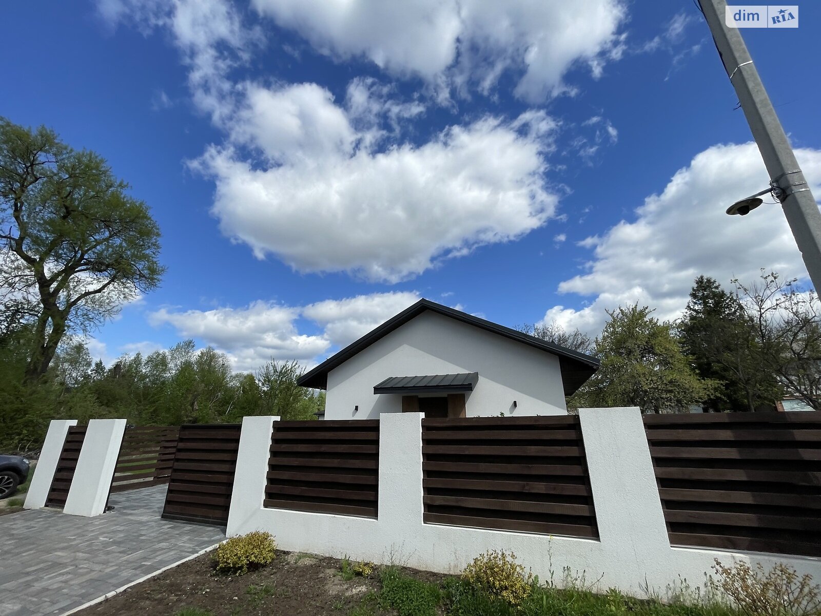 двухэтажный дом, 68 кв. м, кирпич. Продажа в Ворзеле фото 1 двухэтажный дом, 68 кв. м, кирпич. Продажа в Ворзеле фото 1