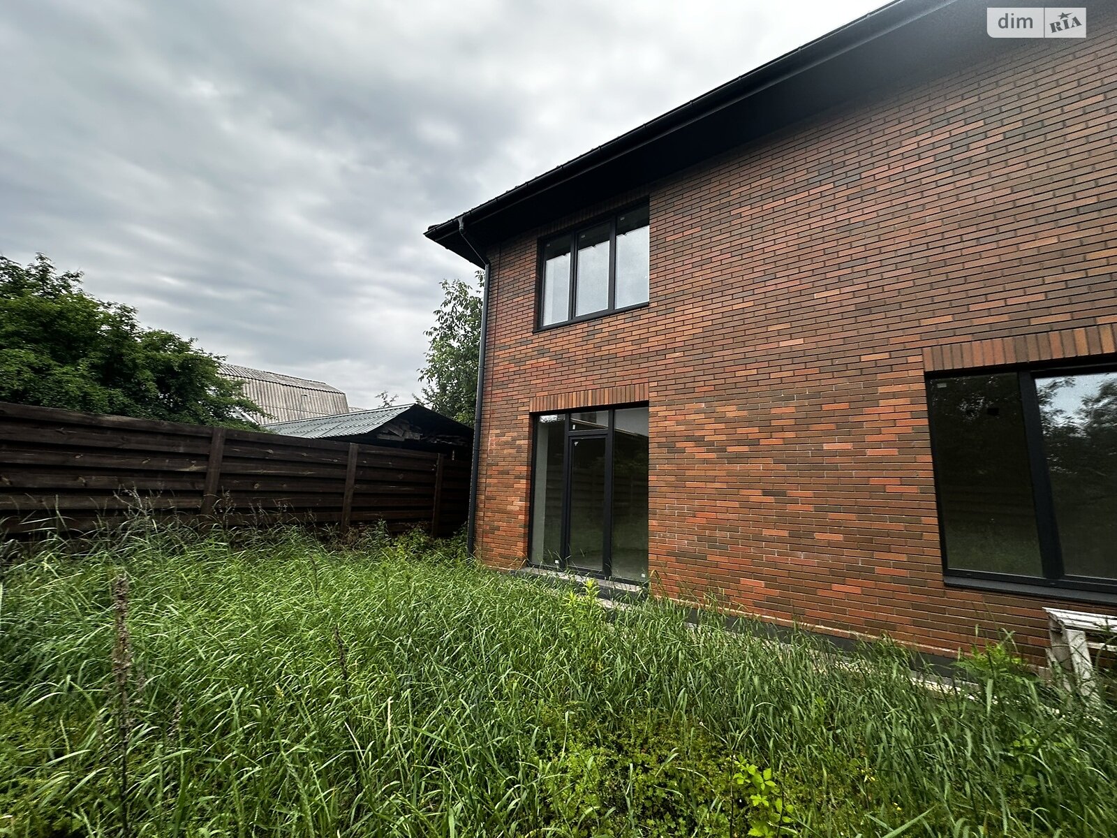 двоповерховий будинок з мансардою, 130 кв. м, газобетон. Продаж у Ворзелі фото 1 двоповерховий будинок з мансардою, 130 кв. м, газобетон. Продаж у Ворзелі фото 1
