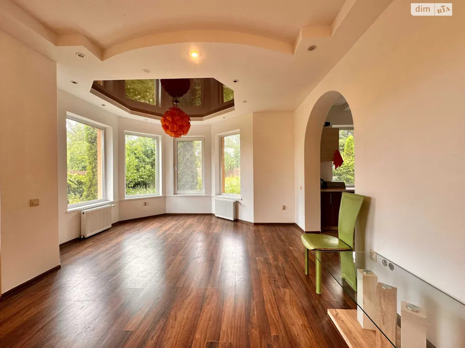 двухэтажный дом с гаражом, 220 кв. м, газобетон. Продажа в Ворзеле фото 1