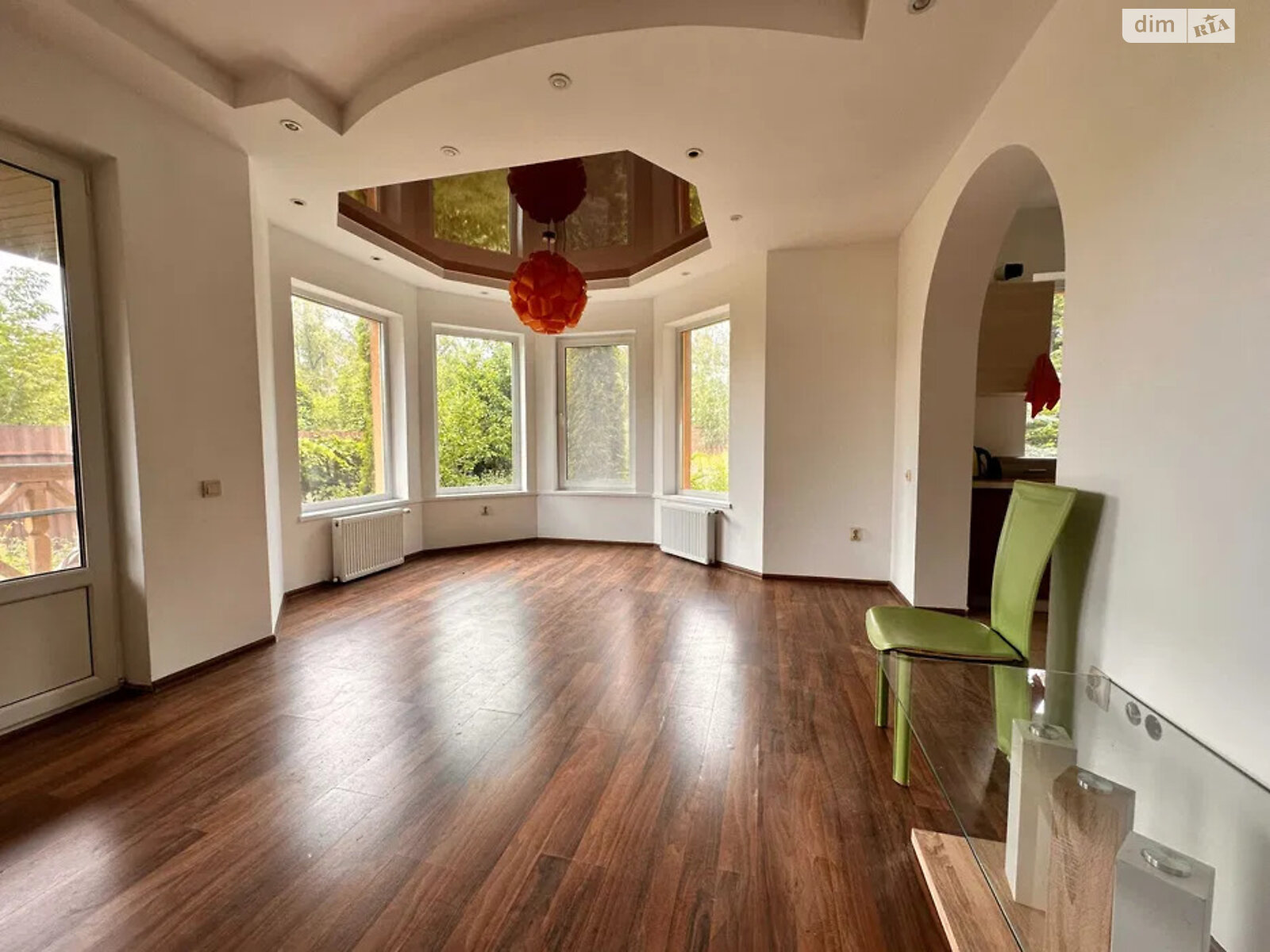 двухэтажный дом с гаражом, 220 кв. м, газобетон. Продажа в Ворзеле фото 1