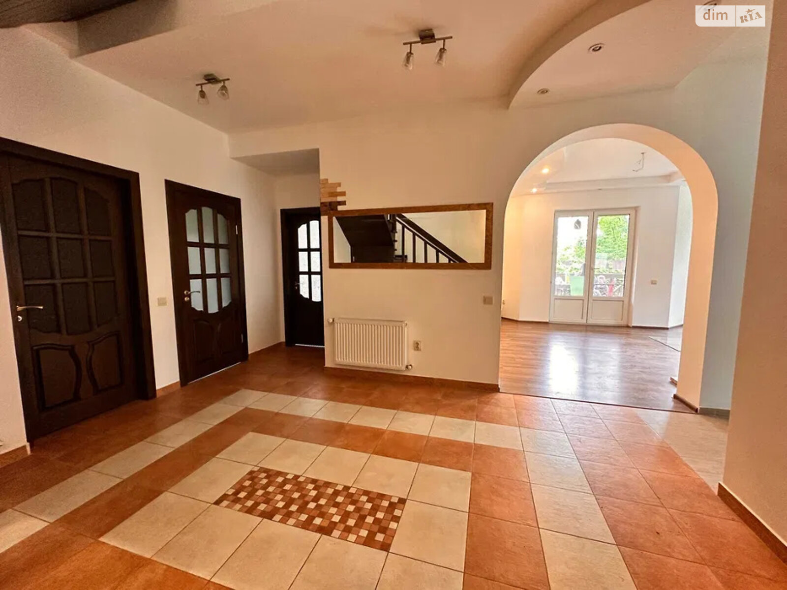 двухэтажный дом с гаражом, 220 кв. м, газобетон. Продажа в Ворзеле фото 1