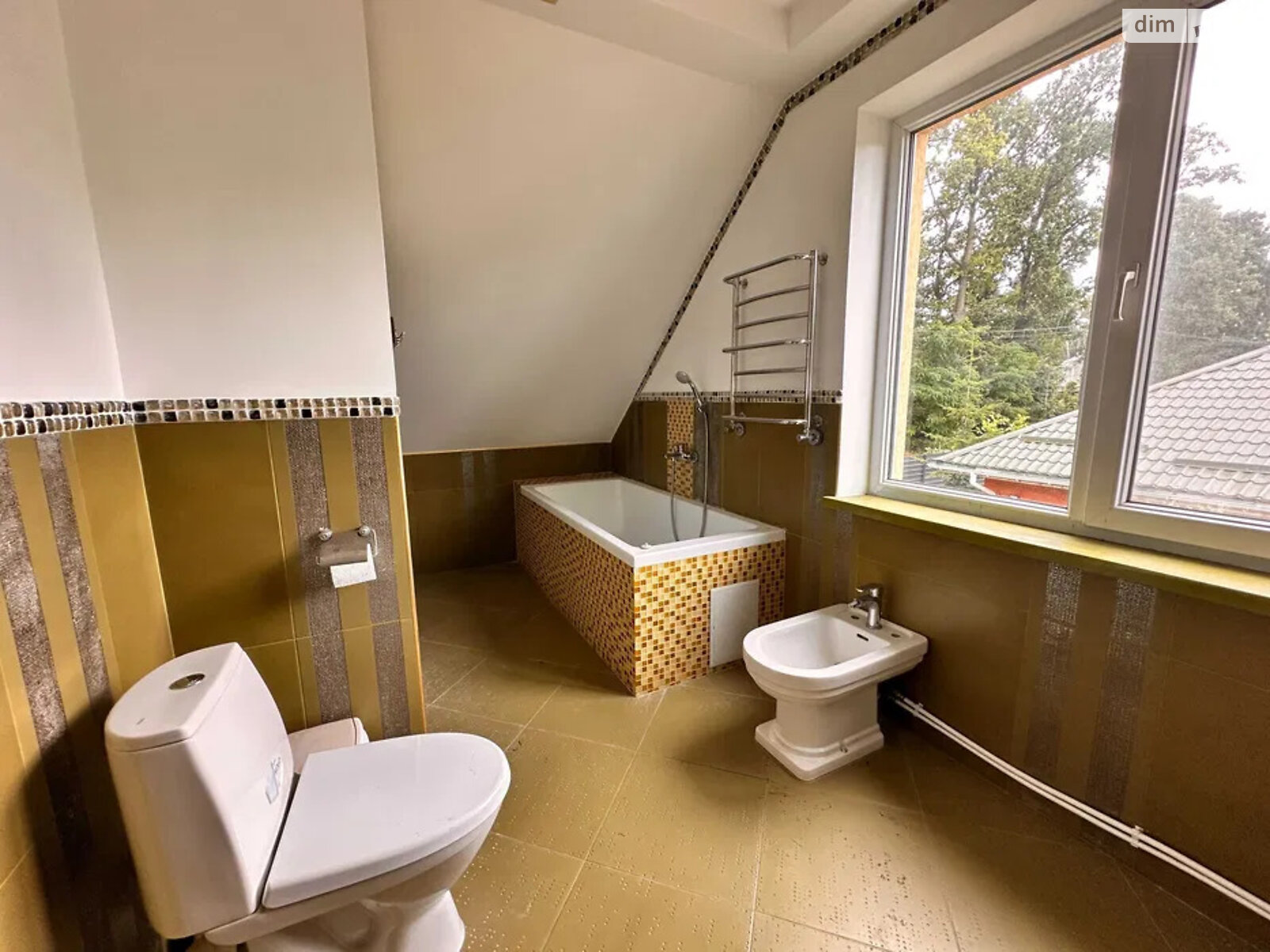 двухэтажный дом с гаражом, 220 кв. м, газобетон. Продажа в Ворзеле фото 1