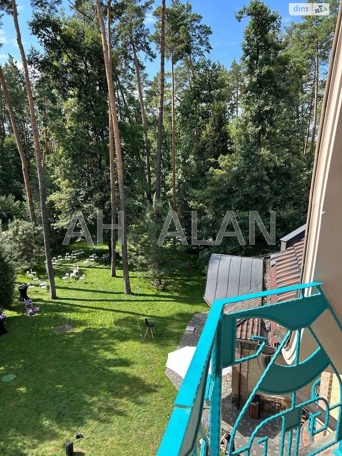 триповерховий будинок з опаленням, 1101.5 кв. м, цегла. Продаж у Ворзелі фото 1 триповерховий будинок з опаленням, 1101.5 кв. м, цегла. Продаж у Ворзелі фото 1