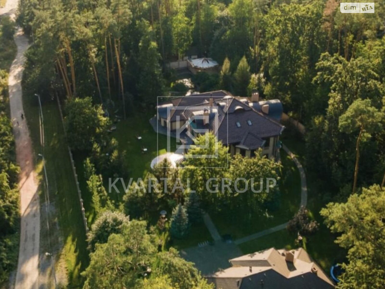 триповерховий будинок з балконом, 1101.5 кв. м, цегла. Продаж у Ворзелі фото 1