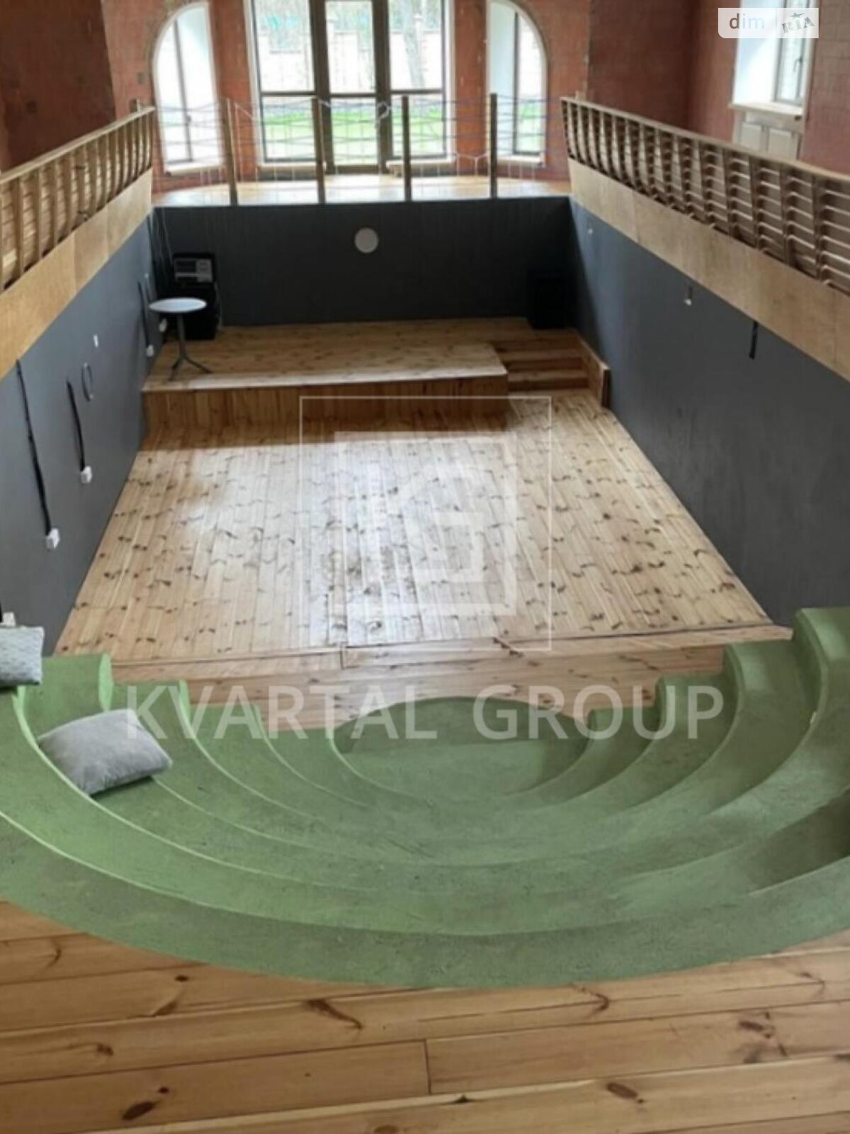 триповерховий будинок з балконом, 1101.5 кв. м, цегла. Продаж у Ворзелі фото 1