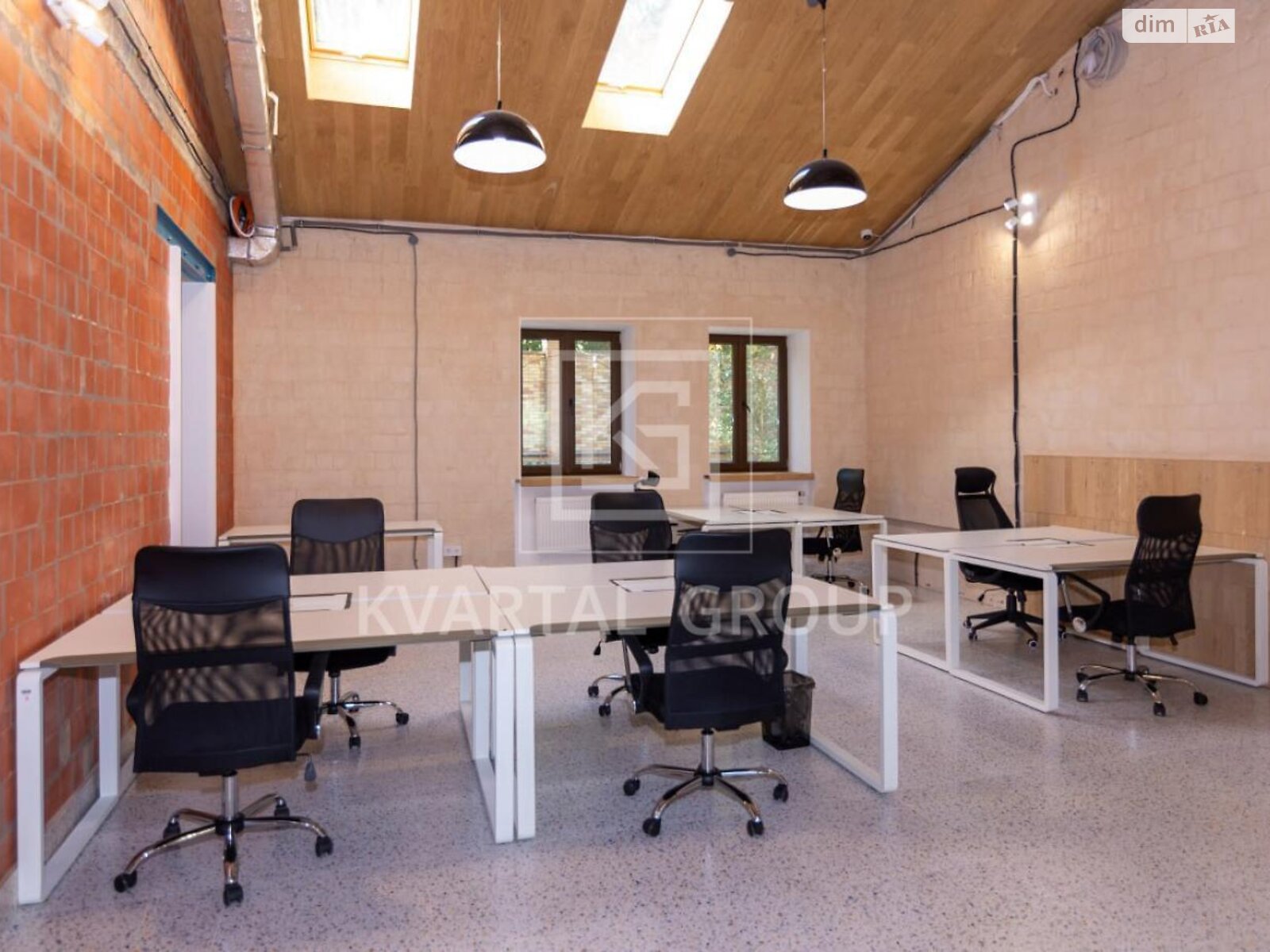 триповерховий будинок з балконом, 1101.5 кв. м, цегла. Продаж у Ворзелі фото 1