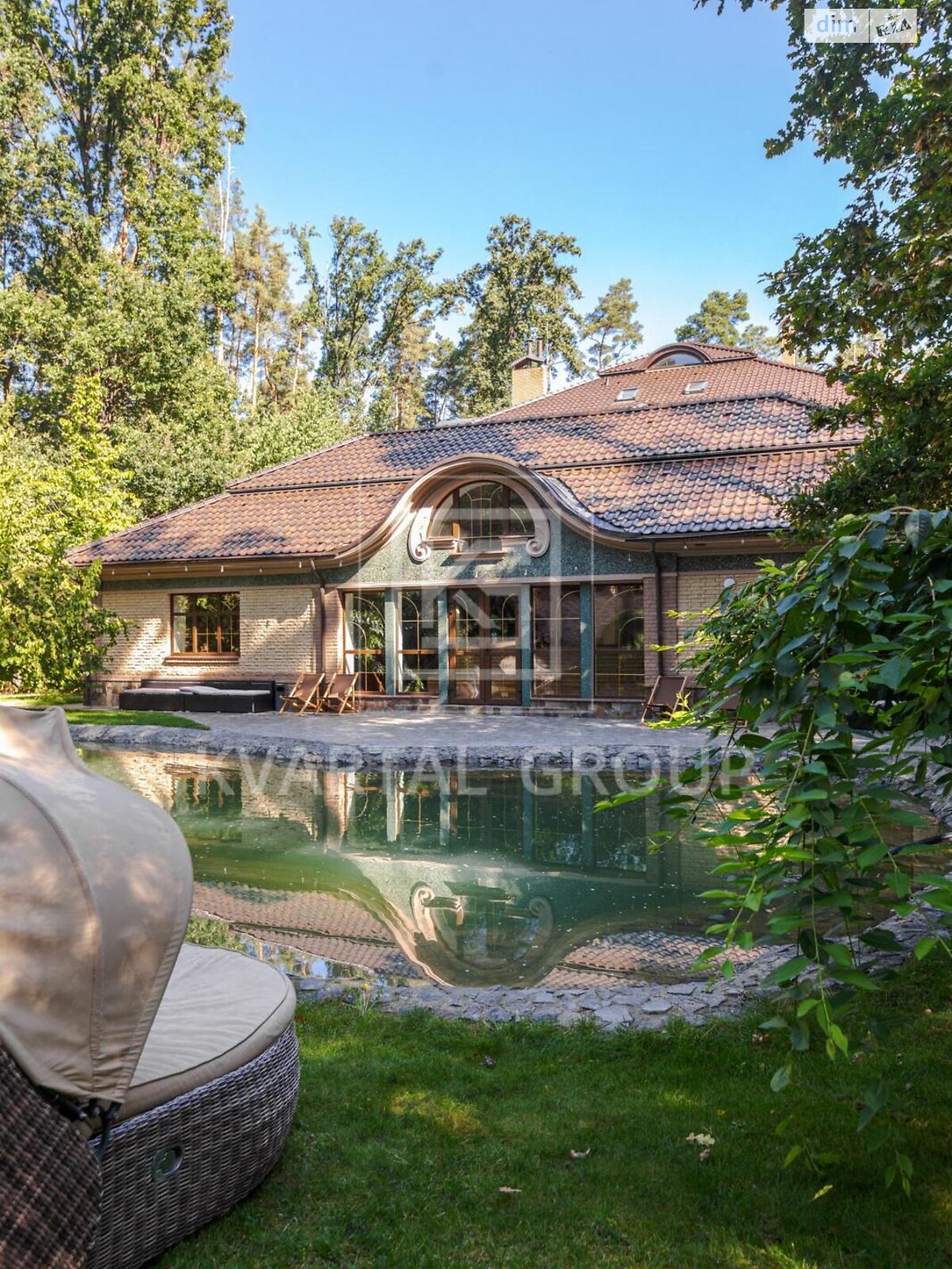 триповерховий будинок з балконом, 1101.5 кв. м, цегла. Продаж у Ворзелі фото 1