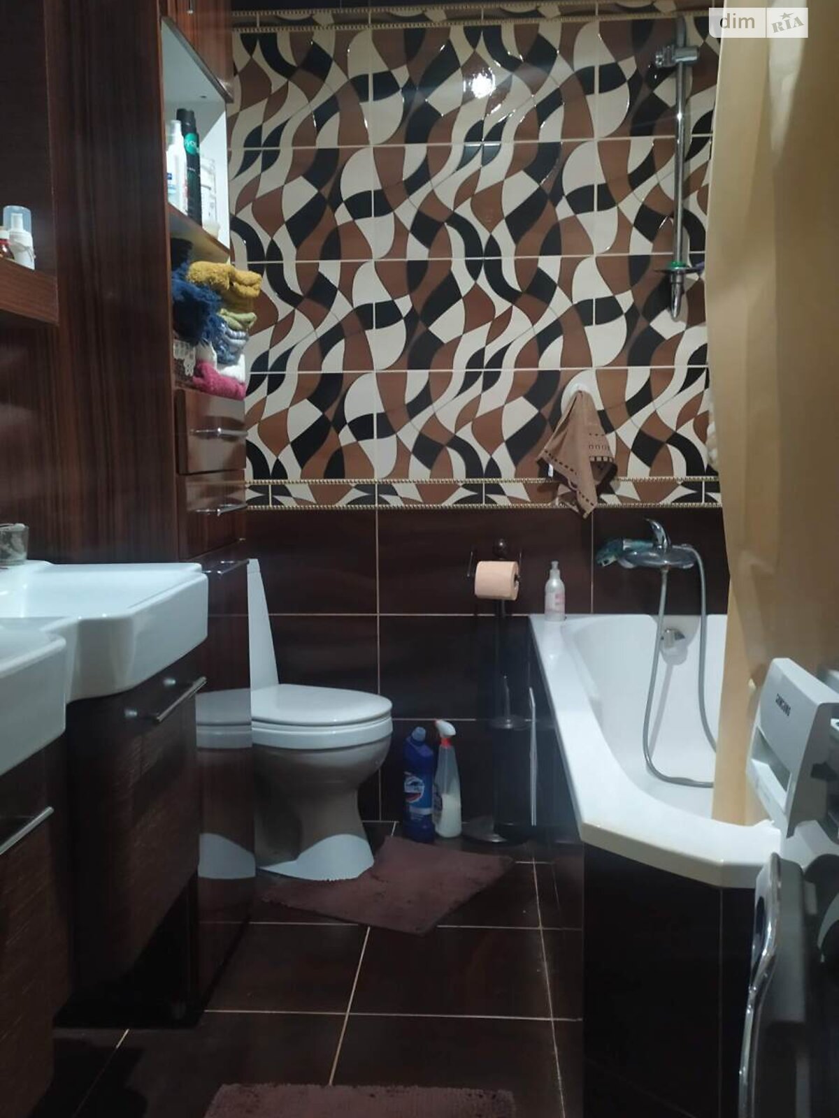 двоповерховий будинок з ремонтом, 233.8 кв. м, цегла. Продаж у Ворзелі фото 1 двоповерховий будинок з ремонтом, 233.8 кв. м, цегла. Продаж у Ворзелі фото 1