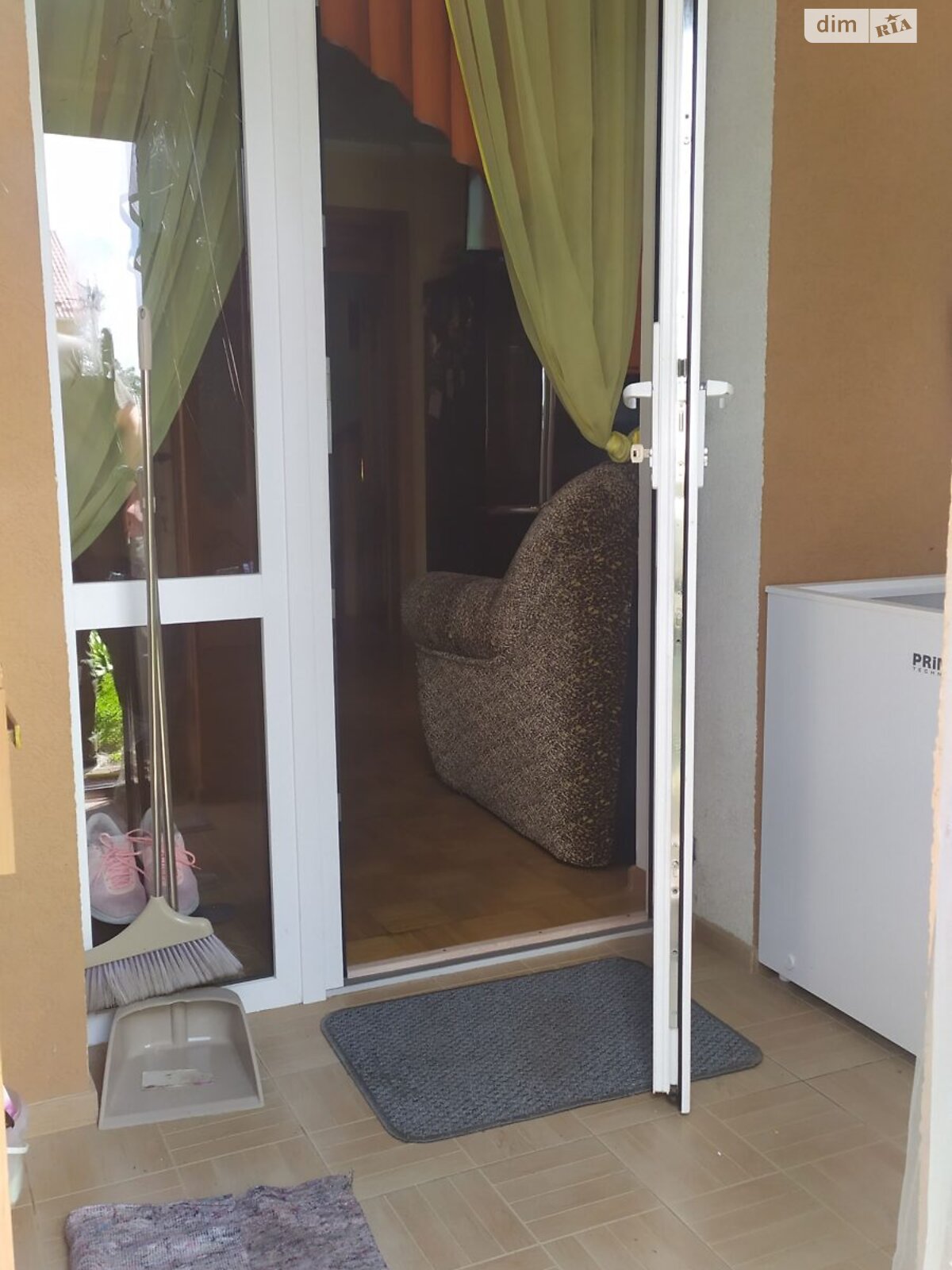 двоповерховий будинок з ремонтом, 233.8 кв. м, цегла. Продаж у Ворзелі фото 1 двоповерховий будинок з ремонтом, 233.8 кв. м, цегла. Продаж у Ворзелі фото 1