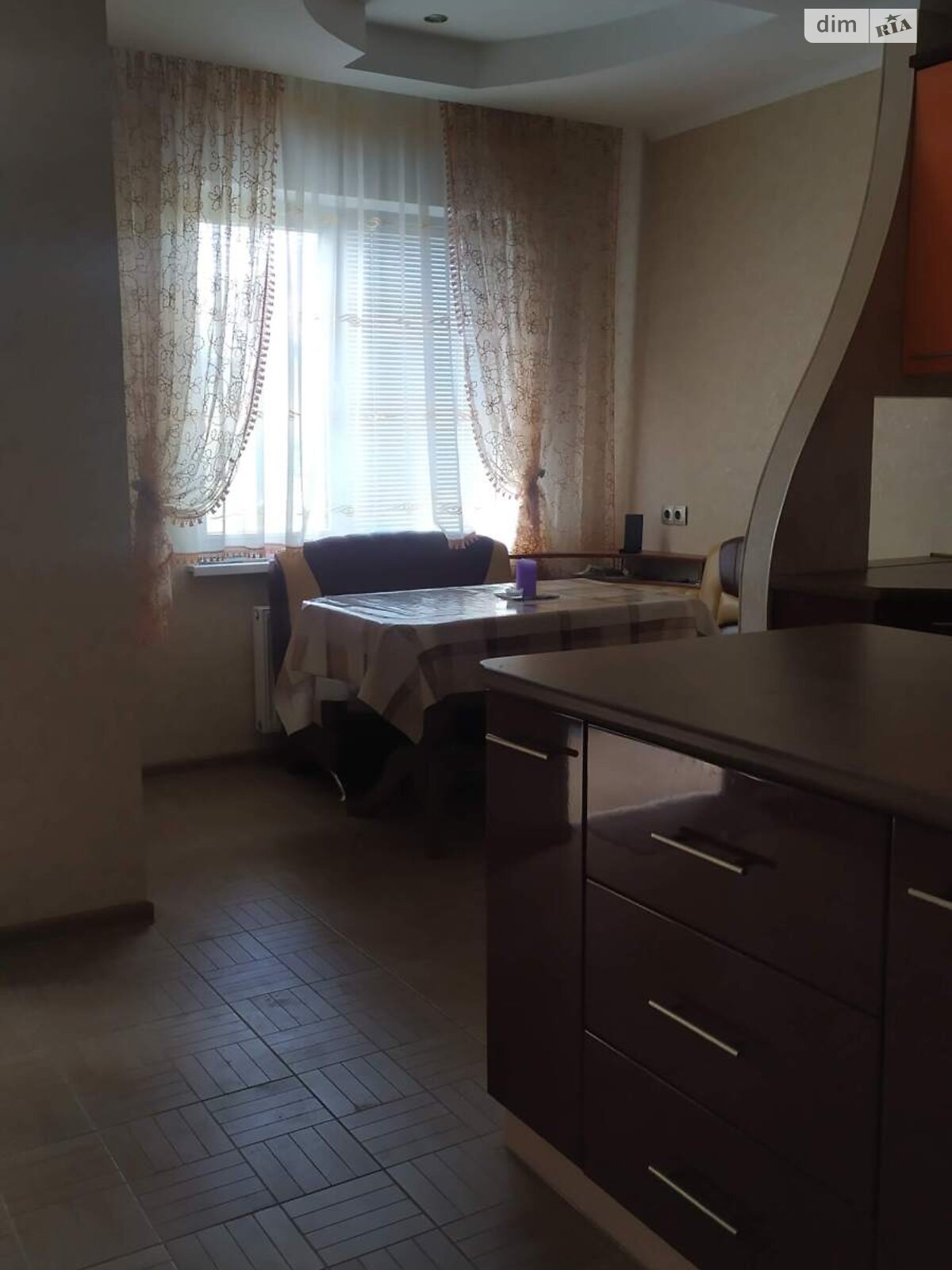 двоповерховий будинок з ремонтом, 233.8 кв. м, цегла. Продаж у Ворзелі фото 1 двоповерховий будинок з ремонтом, 233.8 кв. м, цегла. Продаж у Ворзелі фото 1